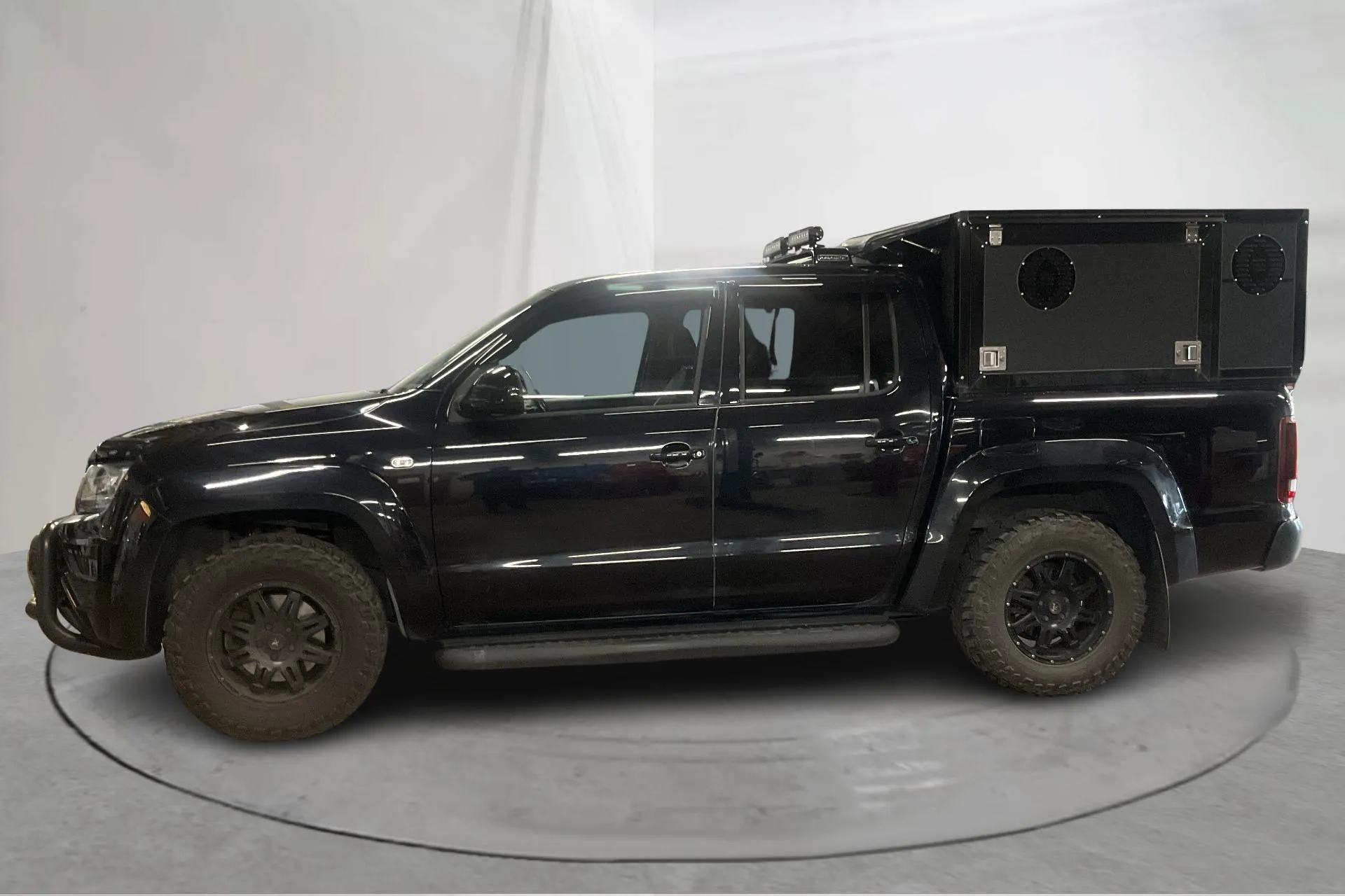 Presentationsfoto 2 av 20: VW Amarok 3.0 TDI 4motion (258hk) - 10 368 mil - Automat - svart - 2019