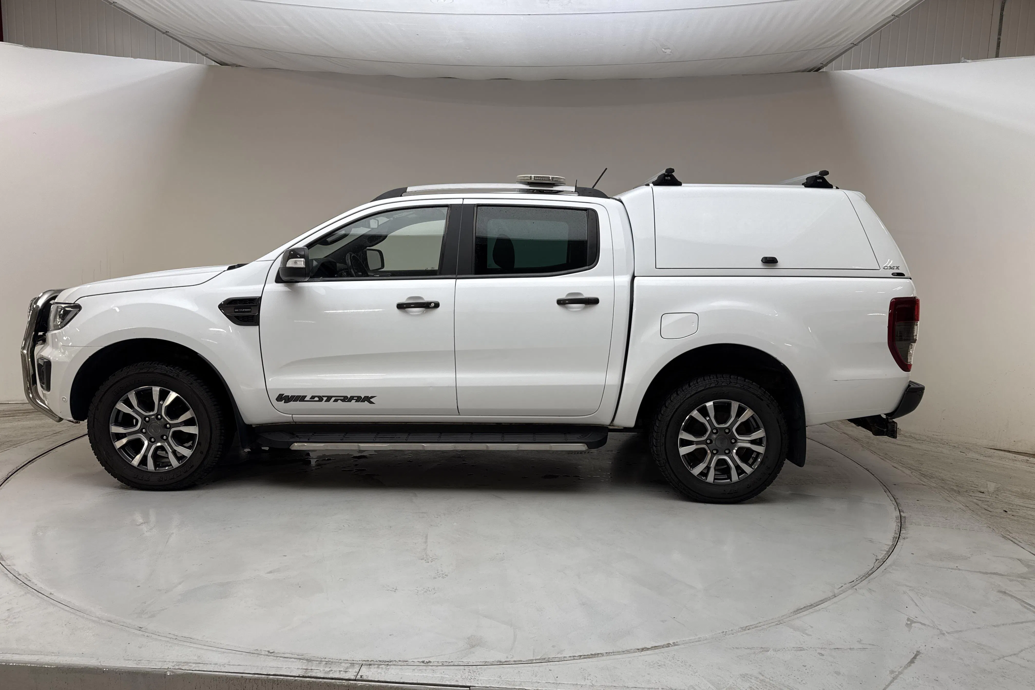 Presentationsfoto 2 av 15: Ford Ranger 2.0 TDCi 4WD (213hk) - 20 054 mil - Automat - vit - 2021