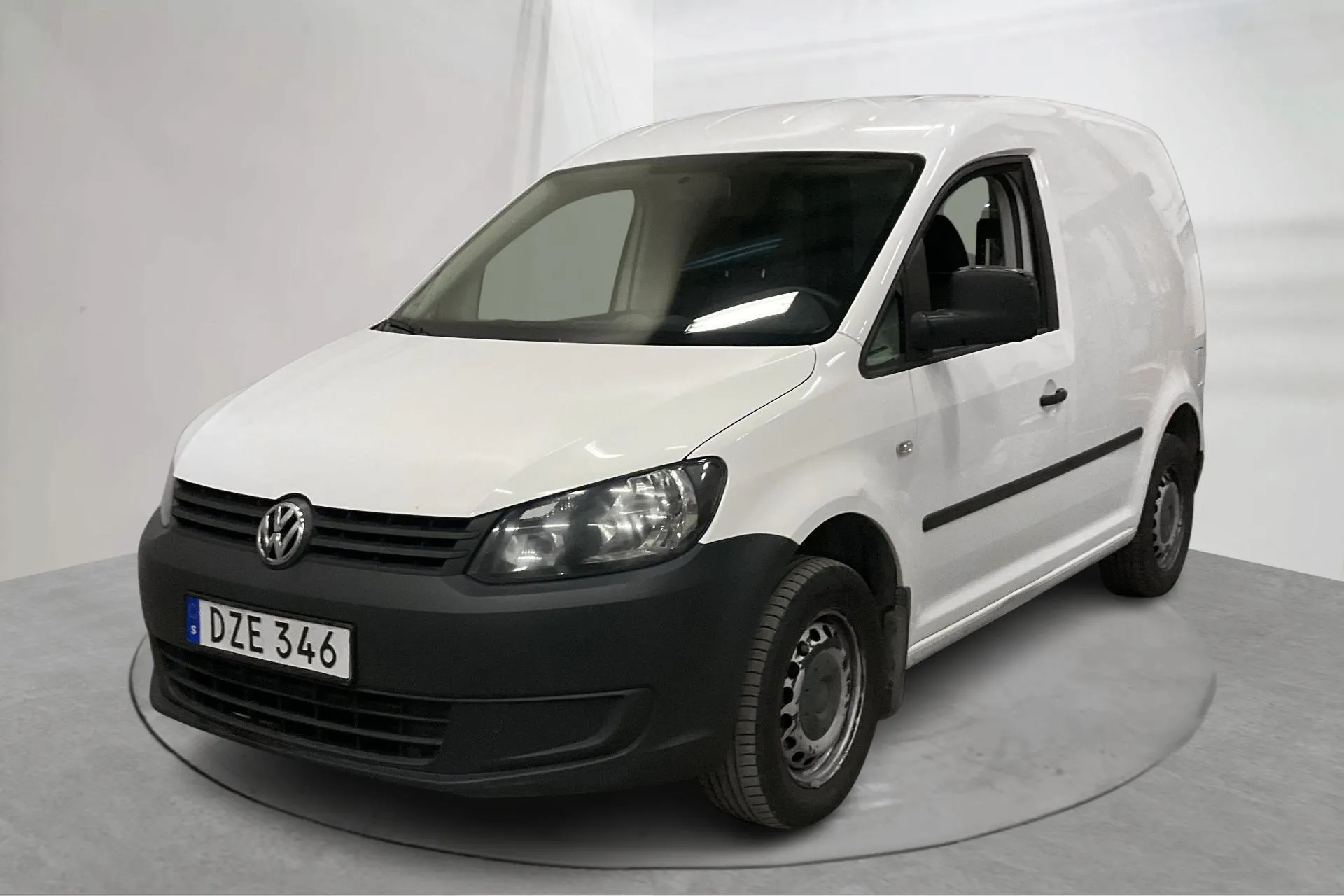 Presentationsfoto 1 av 16: VW Caddy 1.6 TDI Skåp (75hk) - 23 009 mil - Manuell - vit - 2014