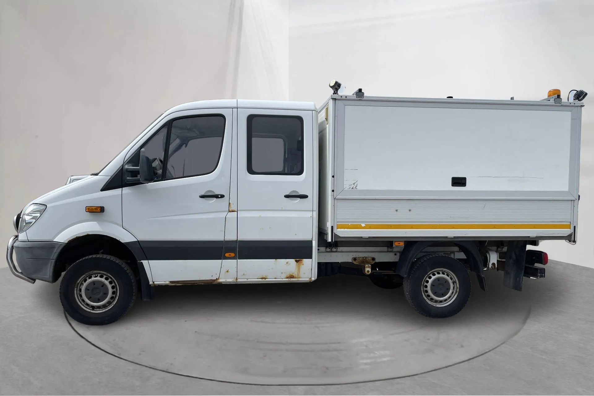 Presentation photo 2 of 19: Mercedes Sprinter 316 CDI Pickup/Chassi 4x4 (163hk) - 74 670 km - Manual - white - 2011