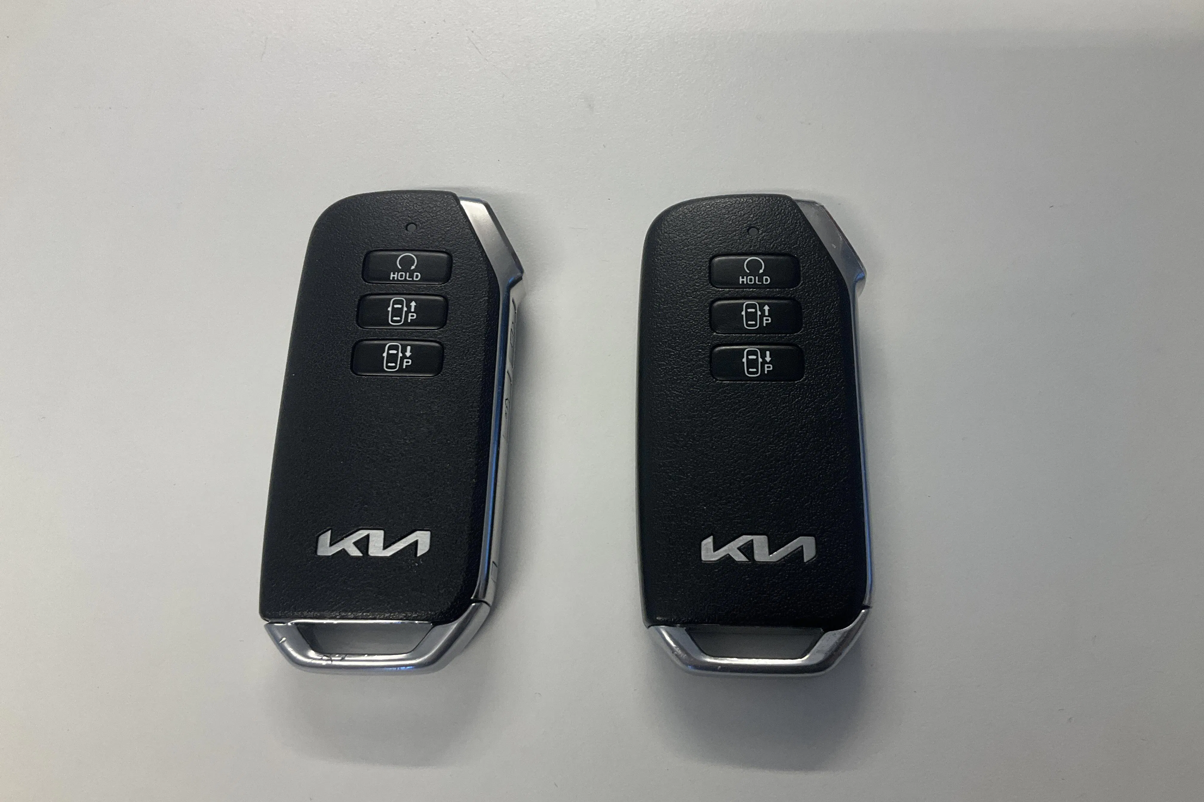 Presentationsfoto 23 av 23: KIA Sportage PHEV AWD (265hk) - 6 385 mil - Automat - vit - 2022