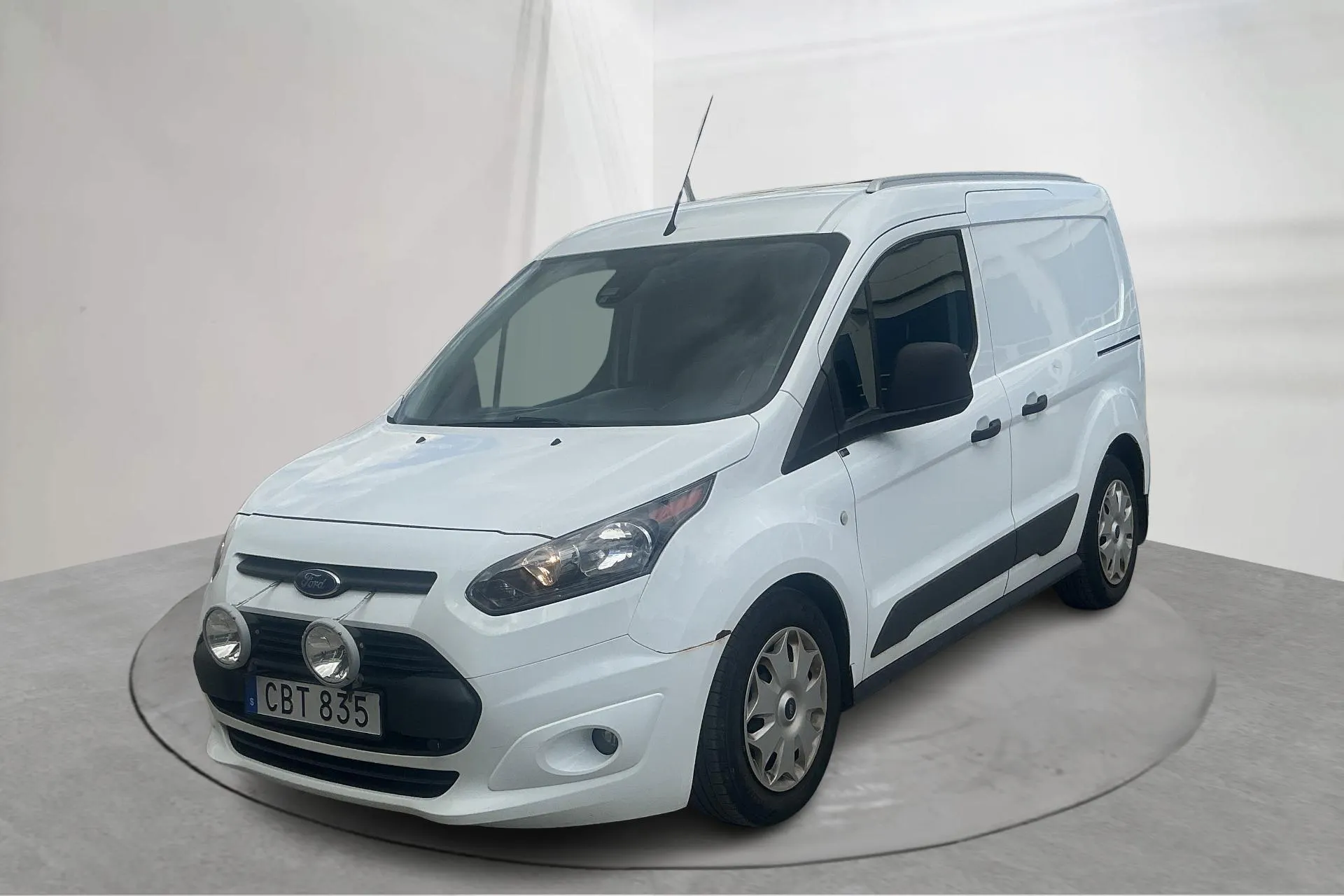 Presentationsfoto 1 av 15: Ford Transit Connect 1.5 TDCi (100hk) - 13 945 mil - Automat - vit - 2018