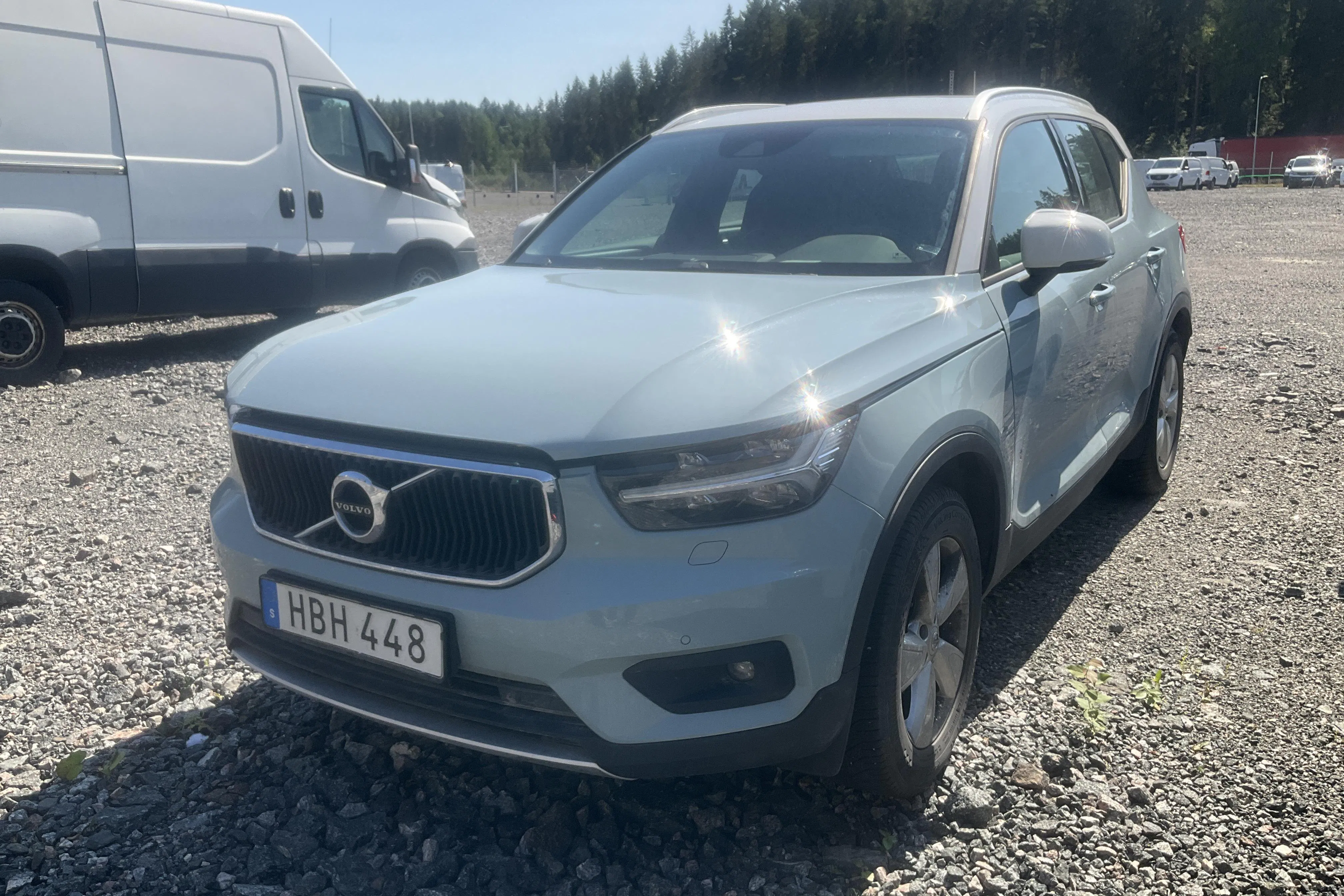 Presentation photo 1 of 11: Volvo XC40 D3 2WD (150hk) - 150 160 km - Automatic - light blue - 2019