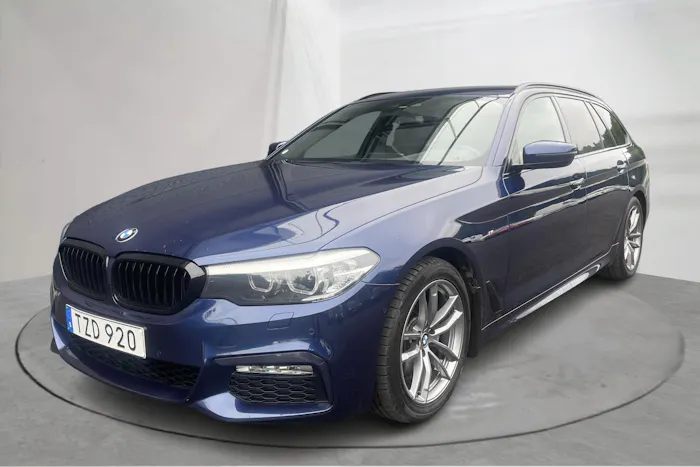 BMW 520d xDrive Touring, G31 (190hk)