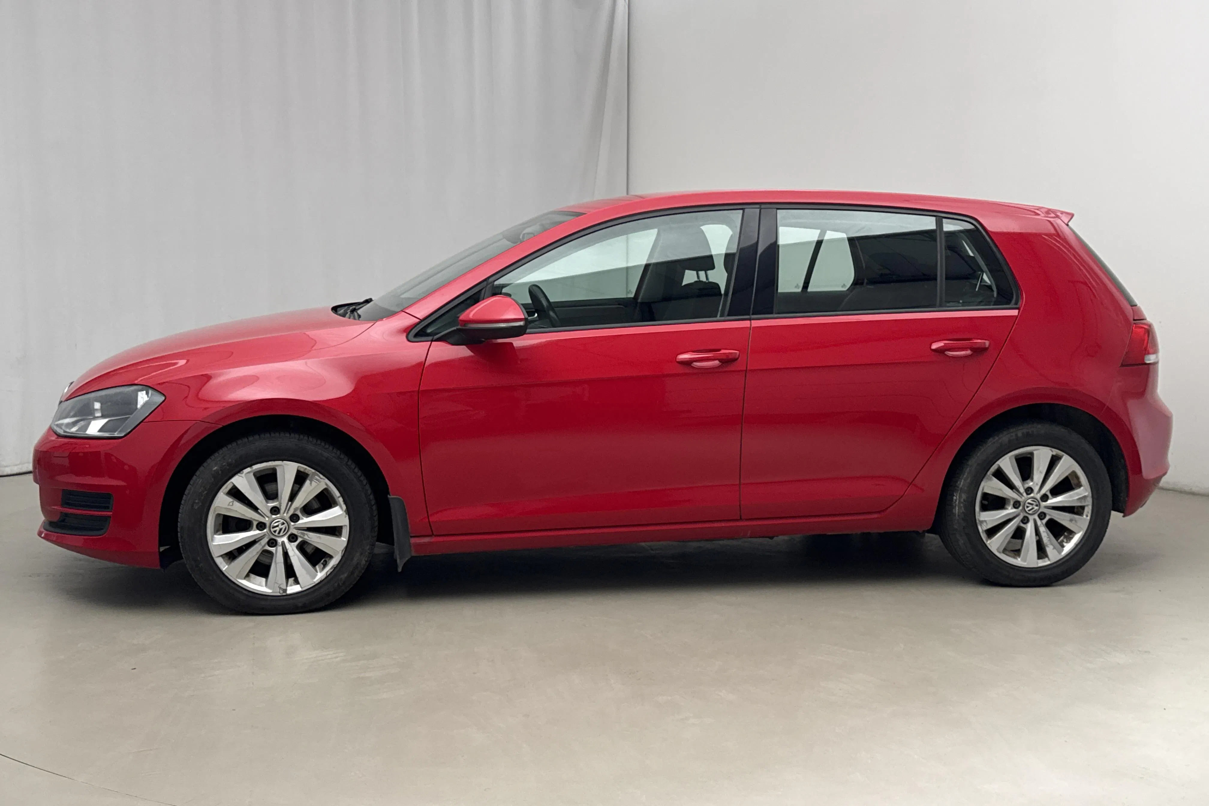 Presentation photo 2 of 14: VW Golf VII 1.4 TSI 5dr (122hk) - 174 040 km - Automatic - red - 2014