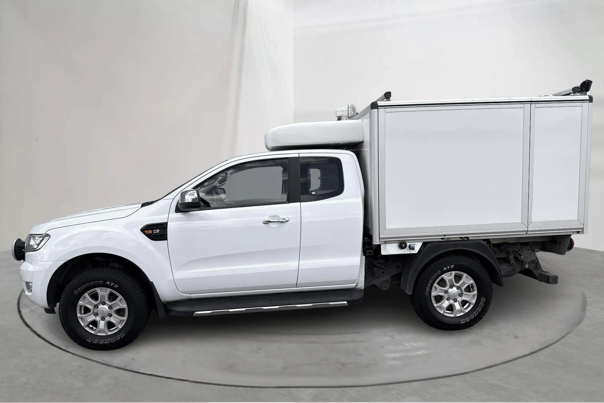 Presentationsfoto 2 av 13: Ford Ranger 2.2 TDCi 4WD (160hk) - 16 905 mil - Manuell - vit - 2018