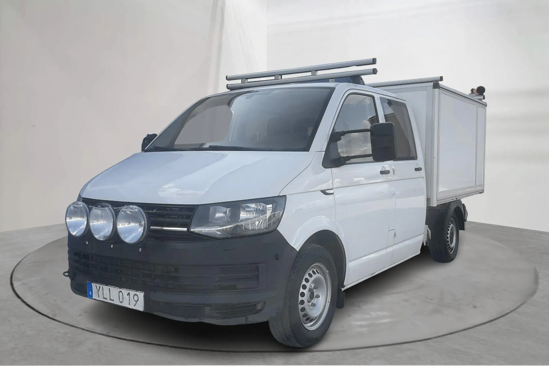 Presentation photo 1 of 18: VW Transporter T6 2.0 TDI BMT 4MOTION (150hk) - 166 400 km - Manual - white - 2017
