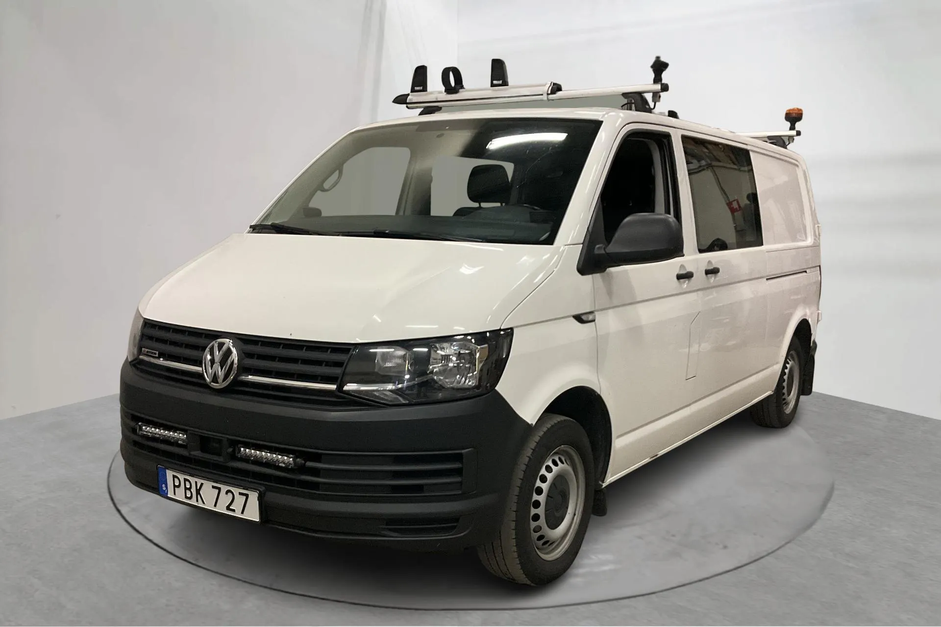 Presentation photo 1 of 20: VW Transporter T6 2.0 TDI BMT Skåp 4MOTION (150hk) - 256 500 km - Manual - white - 2018