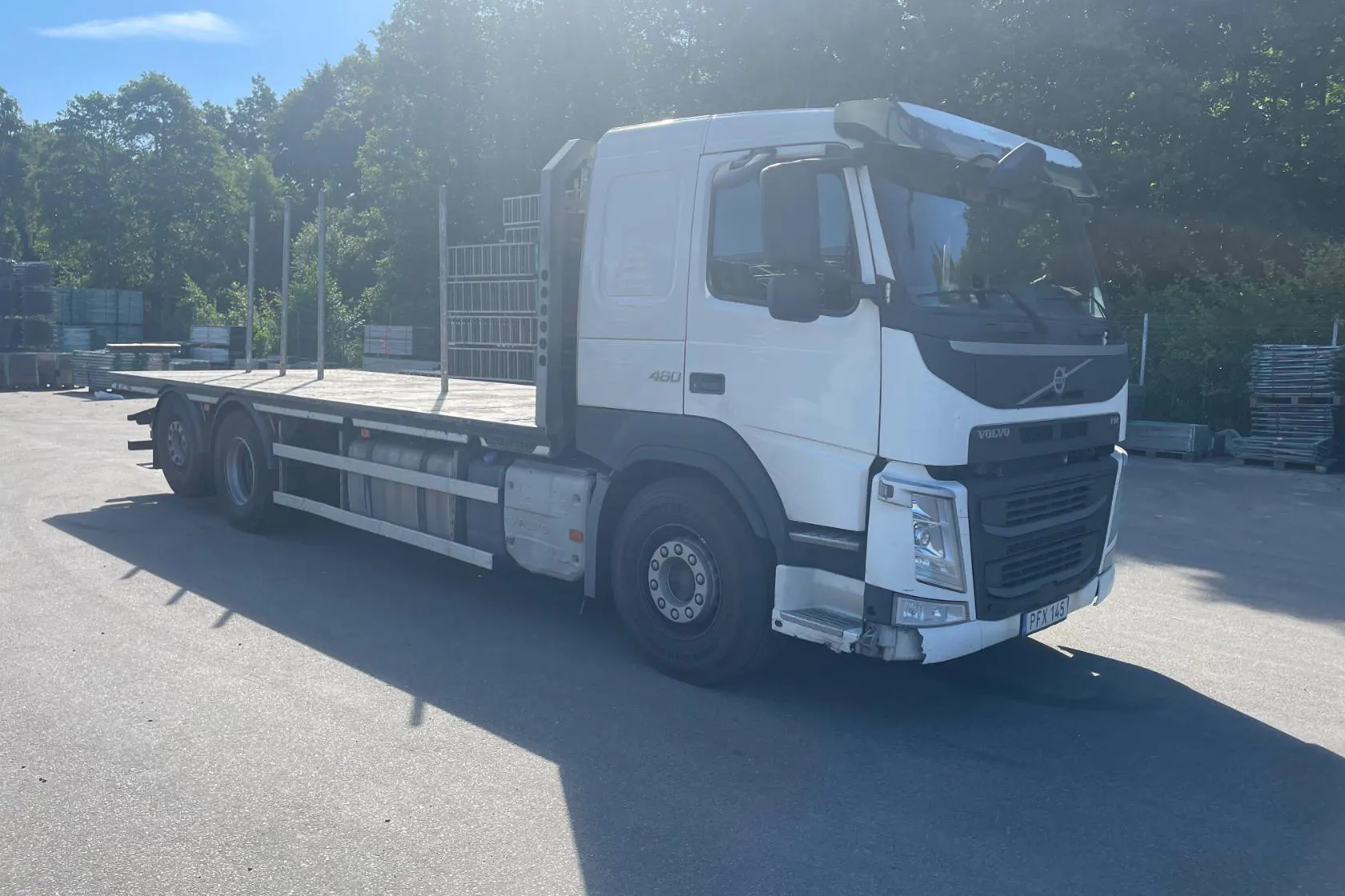 Presentationsfoto 2 av 48: VOLVO FM460 - 888 617 km - Automat - vit - 2017