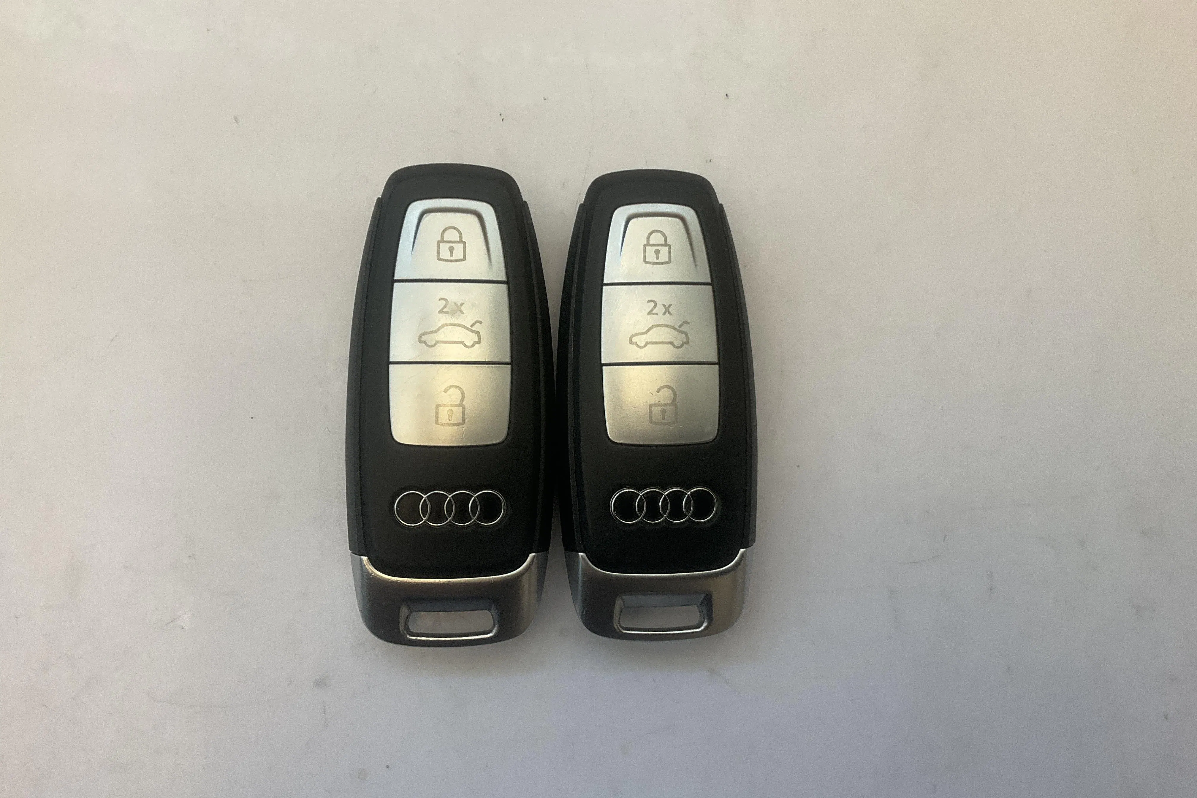 Presentation photo 17 of 17: Audi Q4 45 e-tron quattro 77kWh (265hk) - 136 330 km - Automatic - black - 2023