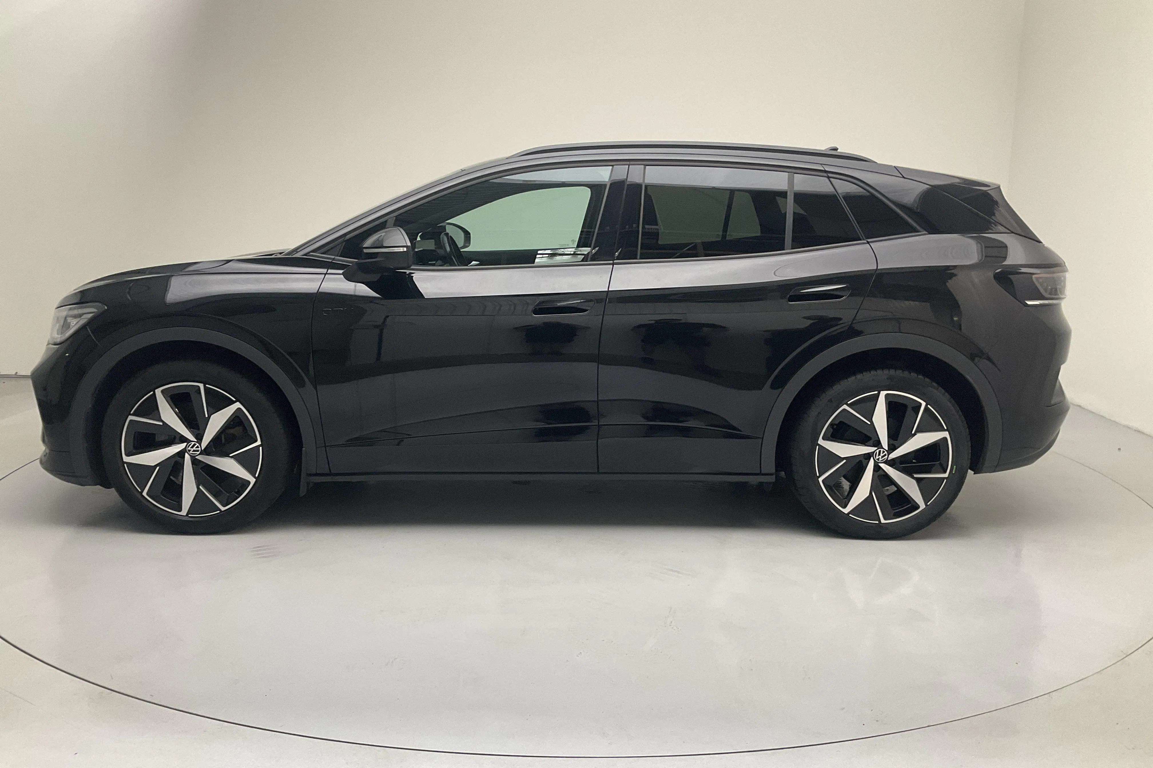Presentation photo 2 of 18: VW ID.4 GTX 77kWh AWD (299hk) - 67 560 km - Automatic - black - 2023