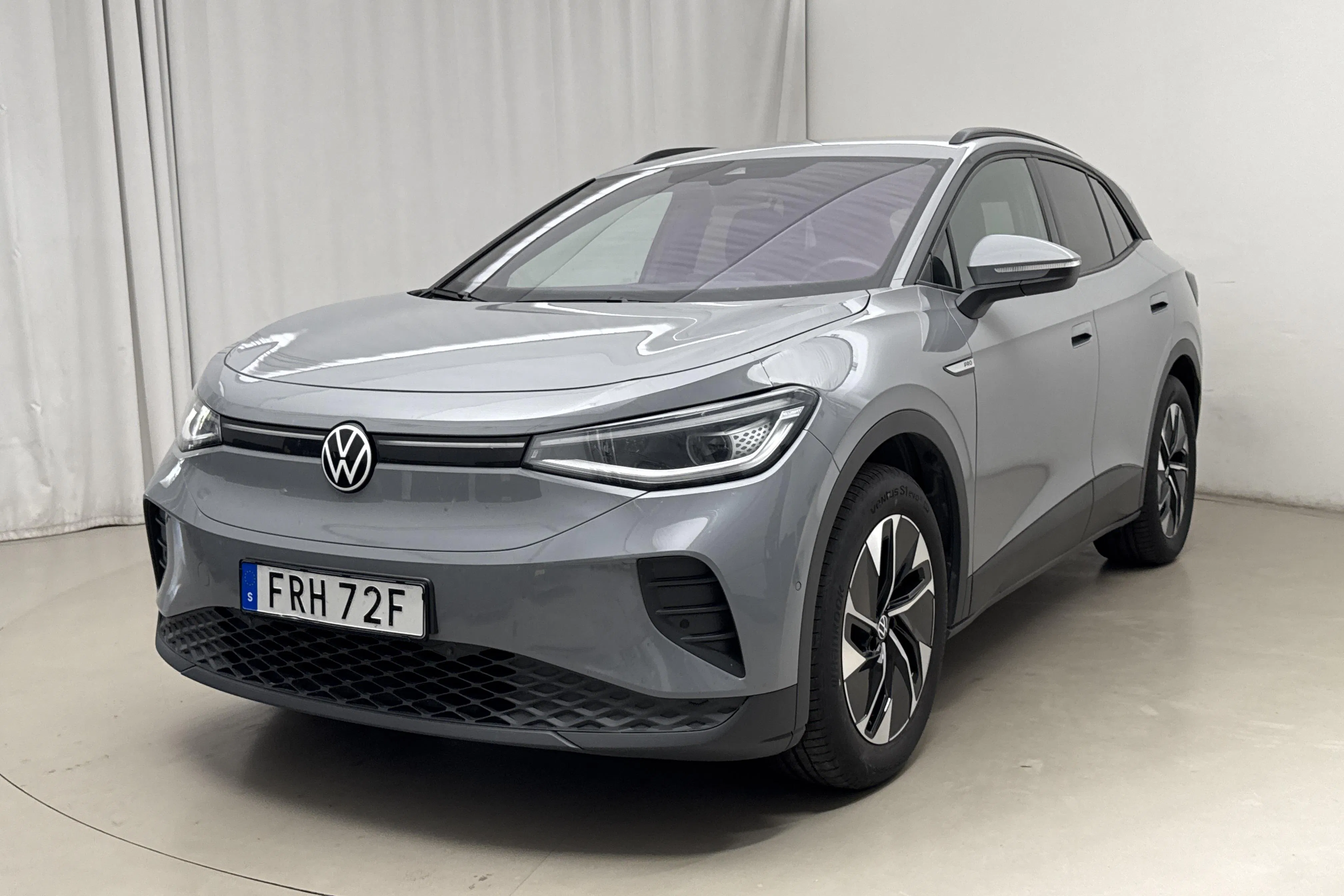 Presentation photo 1 of 19: VW ID.4 77kWh (204hk) - 86 400 km - Automatic - gray - 2023