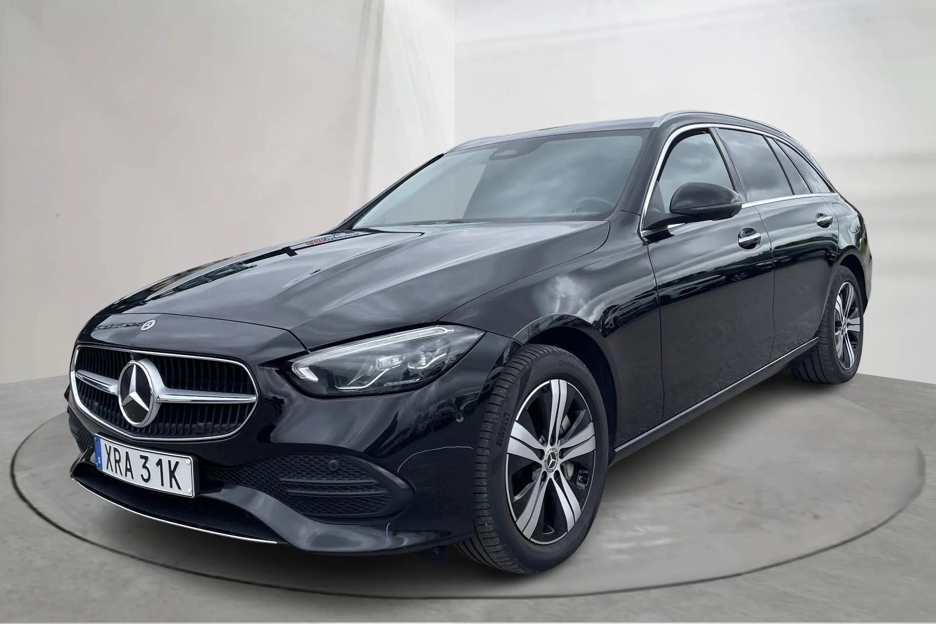 Presentation photo 1 of 30: Mercedes C 300 e Kombi S206 (333hk) - 107 270 km - Automatic - black - 2023