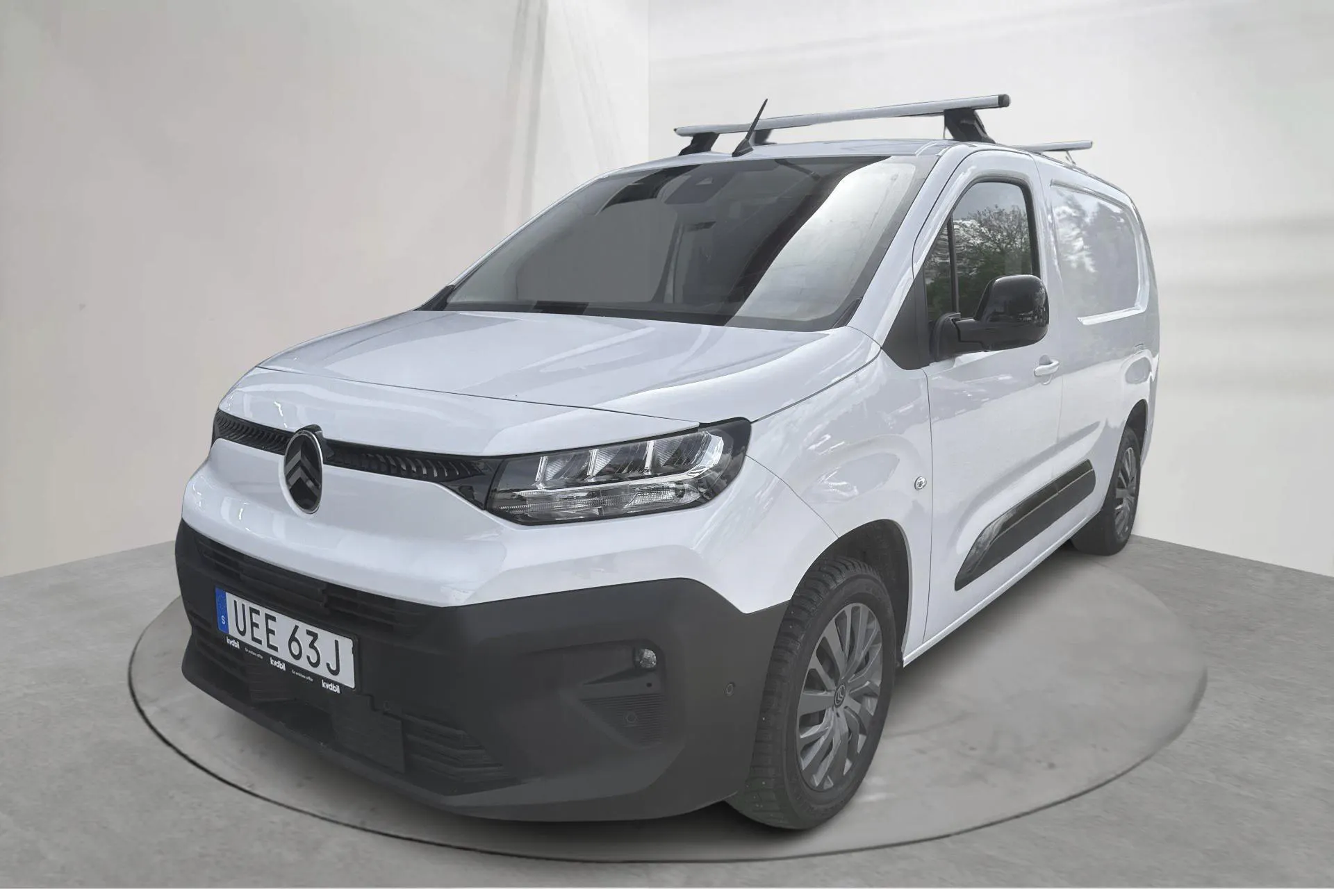 Presentation photo 1 of 12: Citroën Berlingo 1.5 BlueHDi Skåp (130hk) - 0 km - Automatic - white - 2024