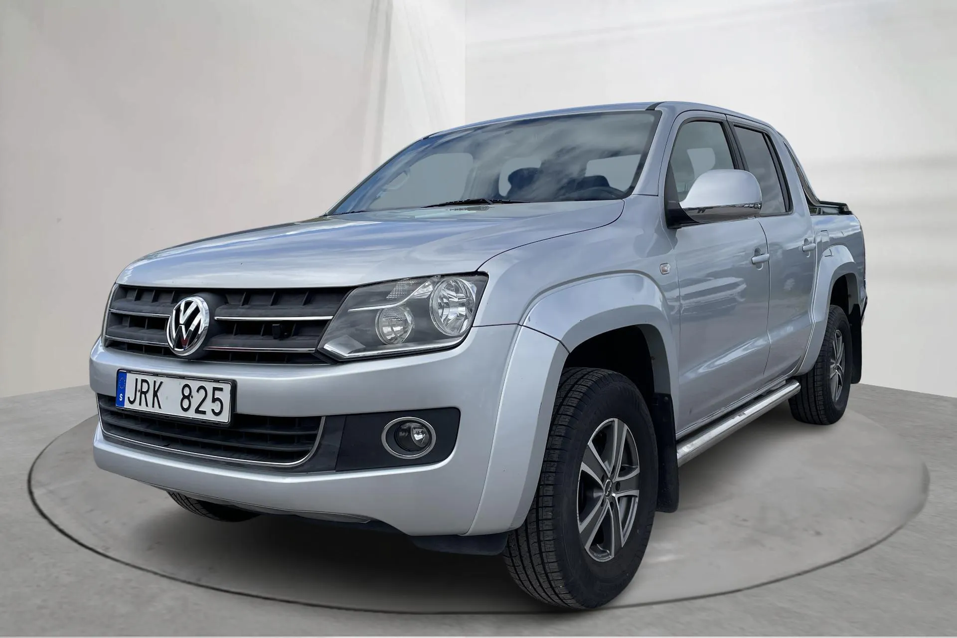 Presentationsfoto 1 av 14: VW Amarok 2.0 TDI 4motion (163hk) - 20 716 mil - Manuell - silver - 2011