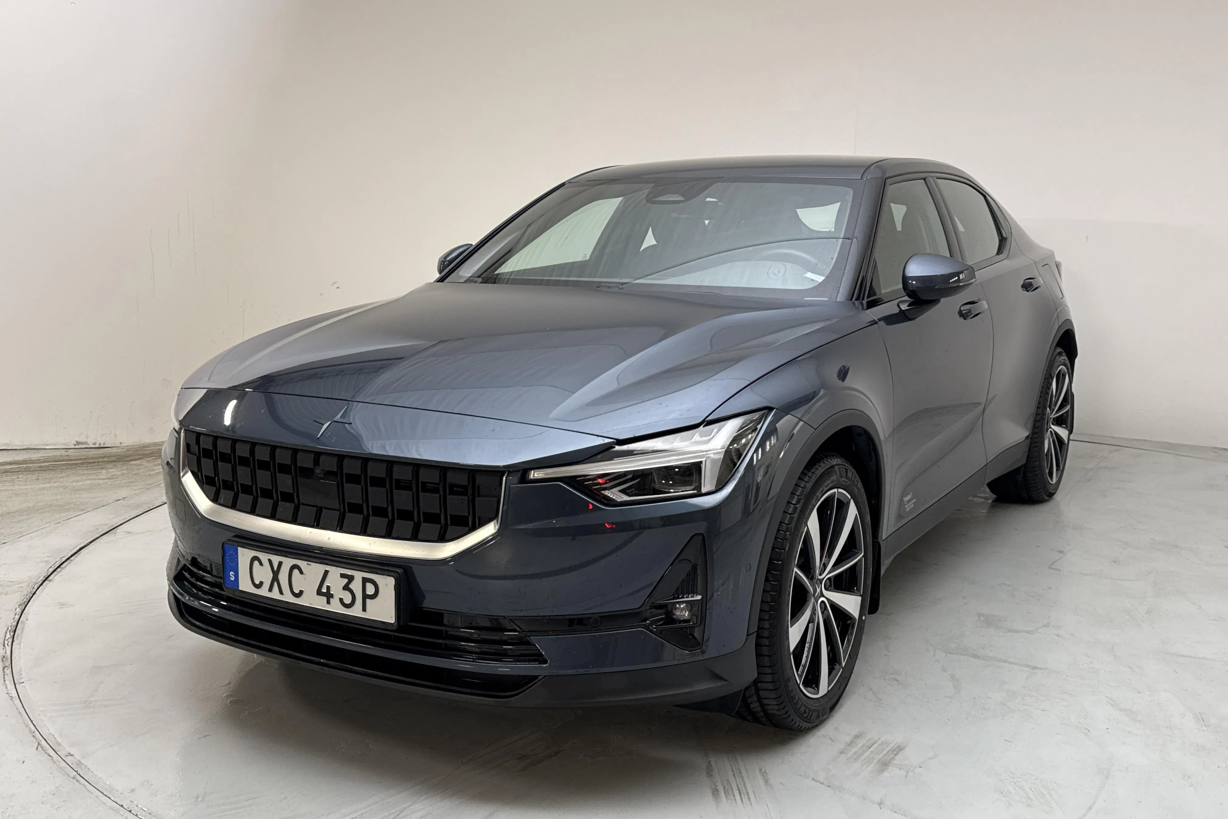 Presentation photo 1 of 18: Polestar 2 Standard range Single motor (224hk) - 52 990 km - Automatic - dark blue - 2022
