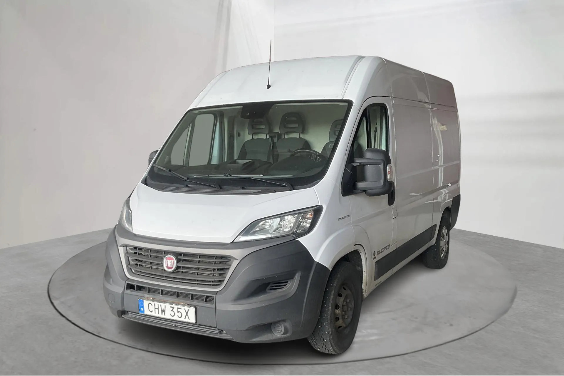 Presentation photo 1 of 12: Fiat Ducato 35 2.3 Multijet Skåp (150hk) - 284 520 km - Automatic - white - 2020