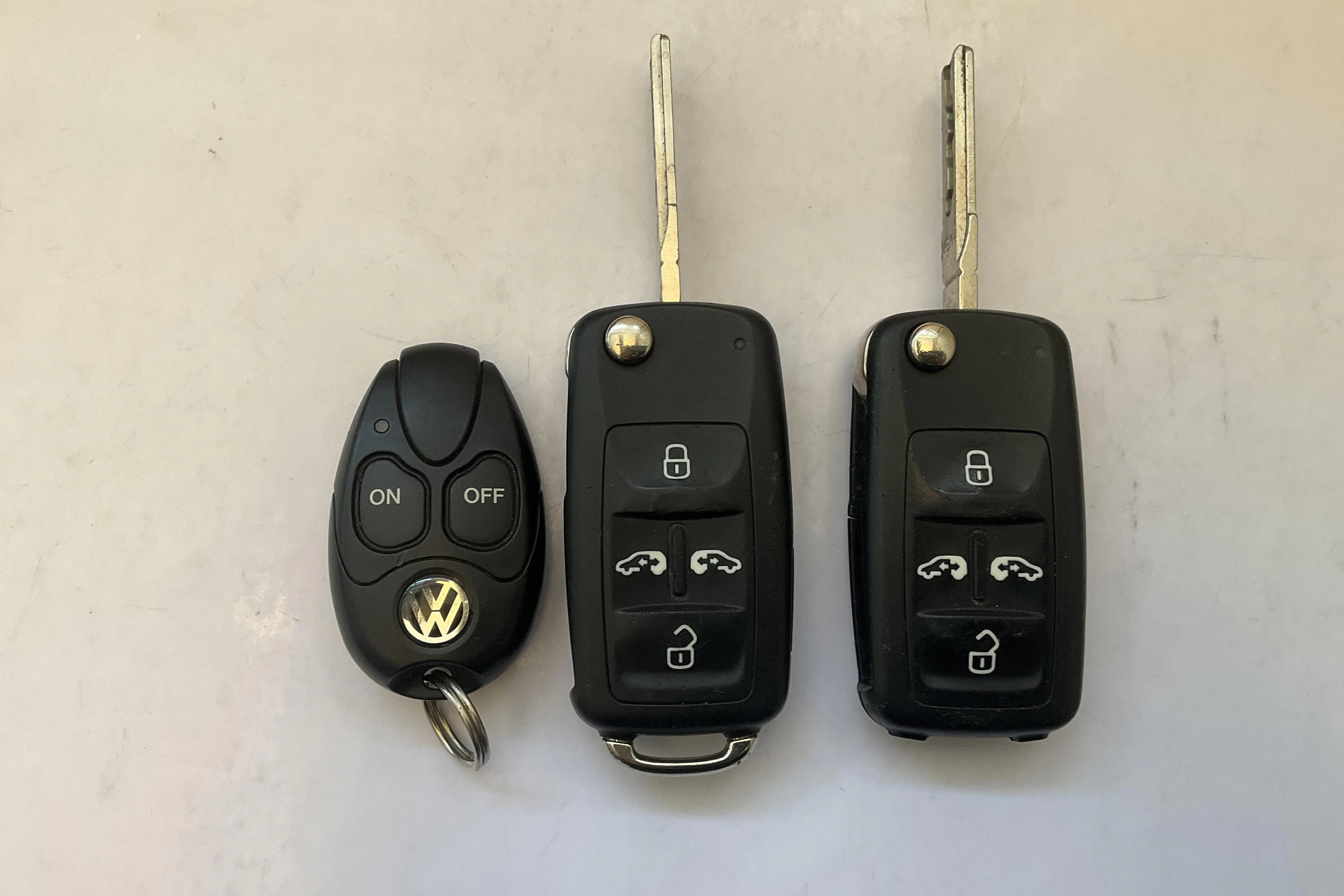 Presentationsfoto 18 av 18: VW Sharan 2.0 TDI (150hk) - 19 633 mil - Automat - svart - 2017