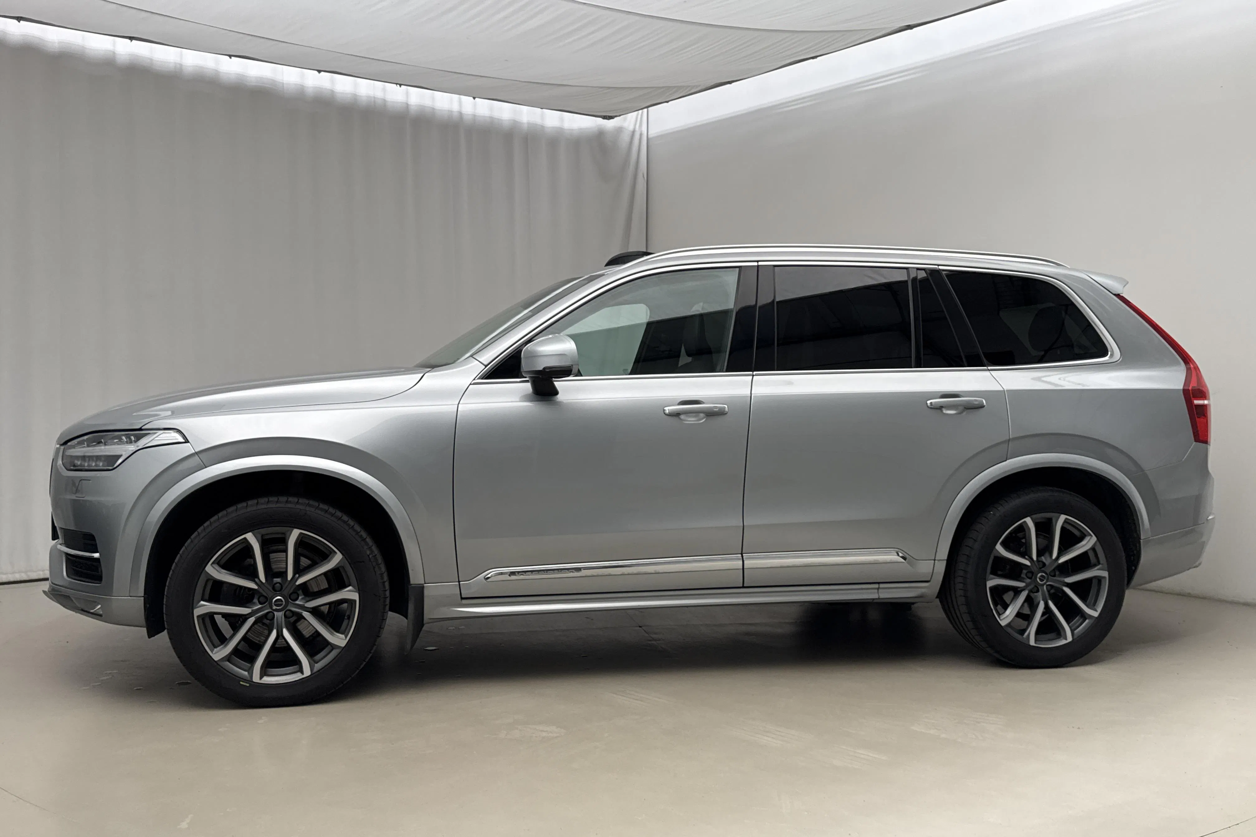 Presentation photo 2 of 27: Volvo XC90 T5 AWD (250hk) - 86 580 km - Automatic - silver - 2019