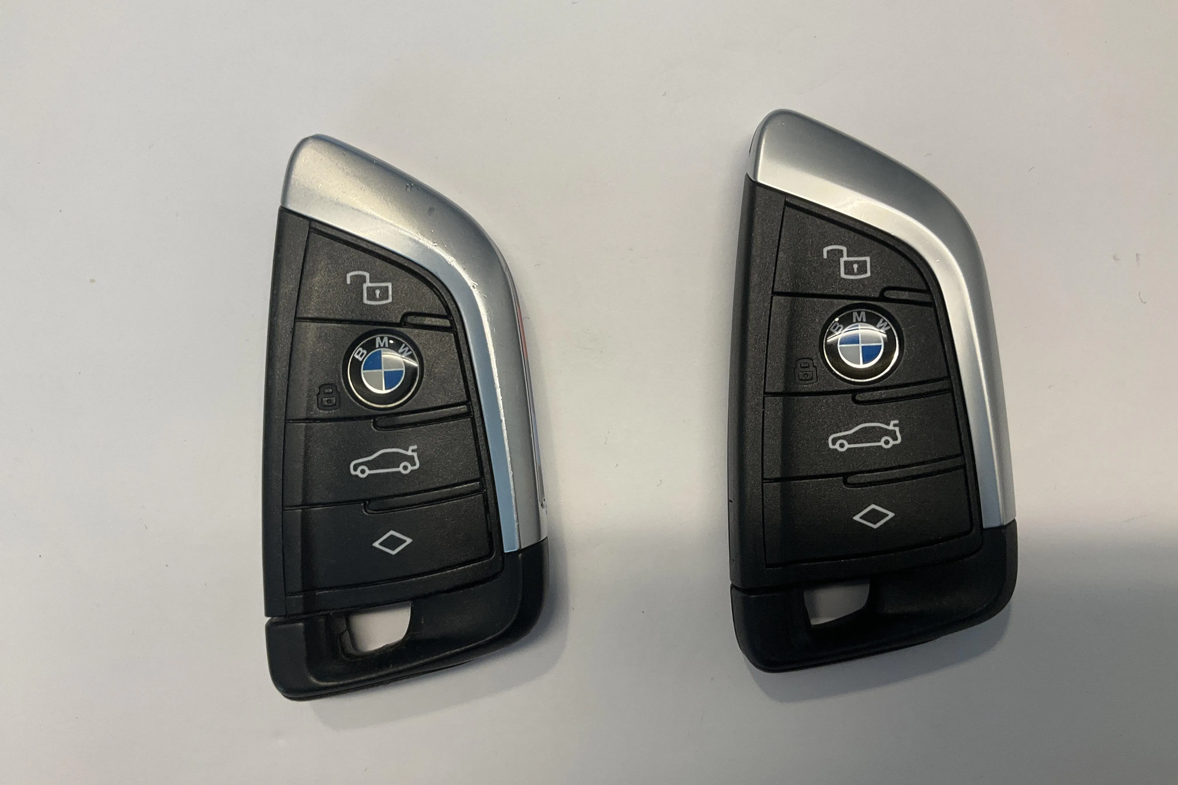 Presentationsfoto 22 av 22: BMW i4 eDrive40, G26 (340hk) - 13 847 mil - Automat - svart - 2024