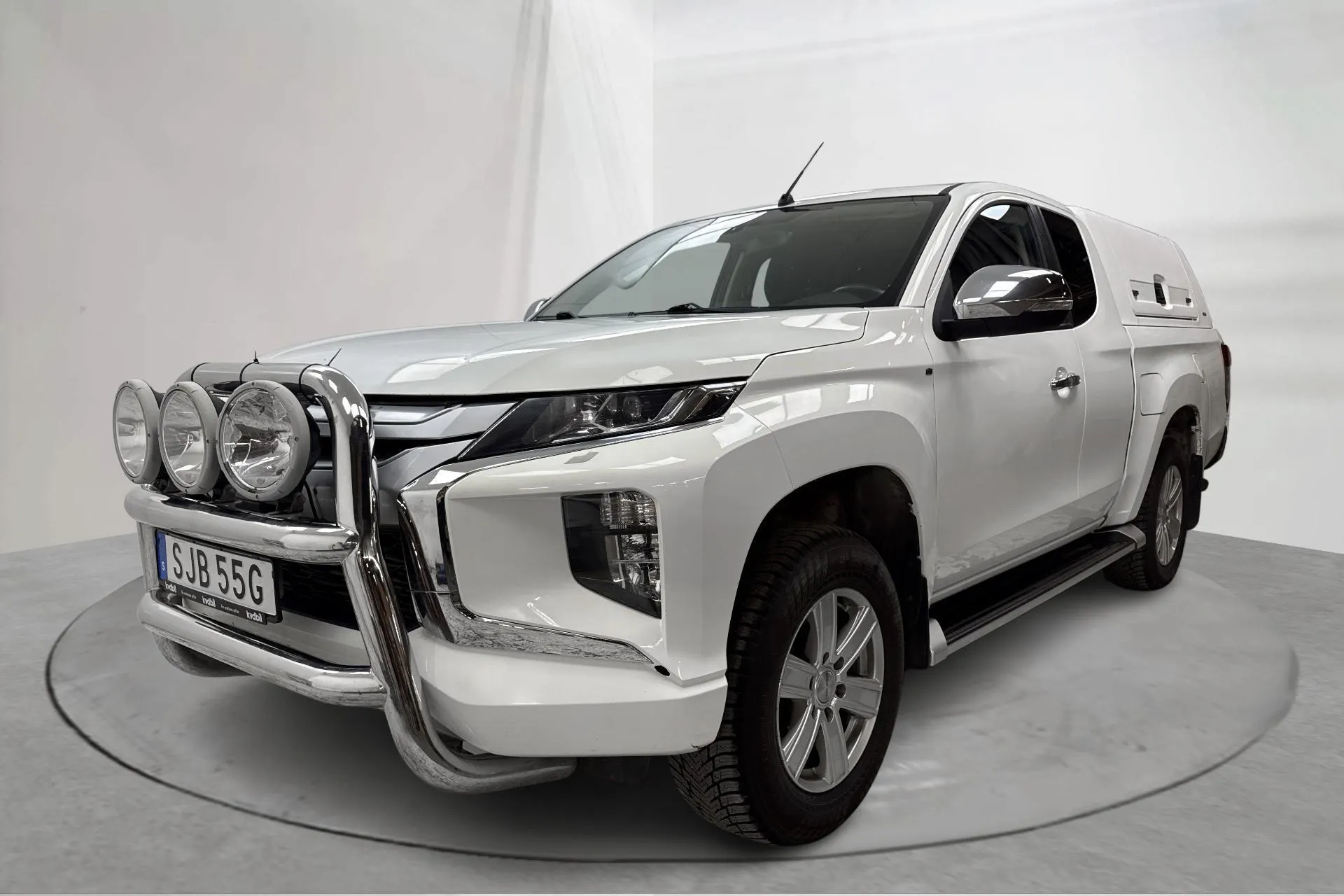 Presentation photo 1 of 15: Mitsubishi L200 2.2 DI-D (150hk) - 103 820 km - Manual - white - 2020