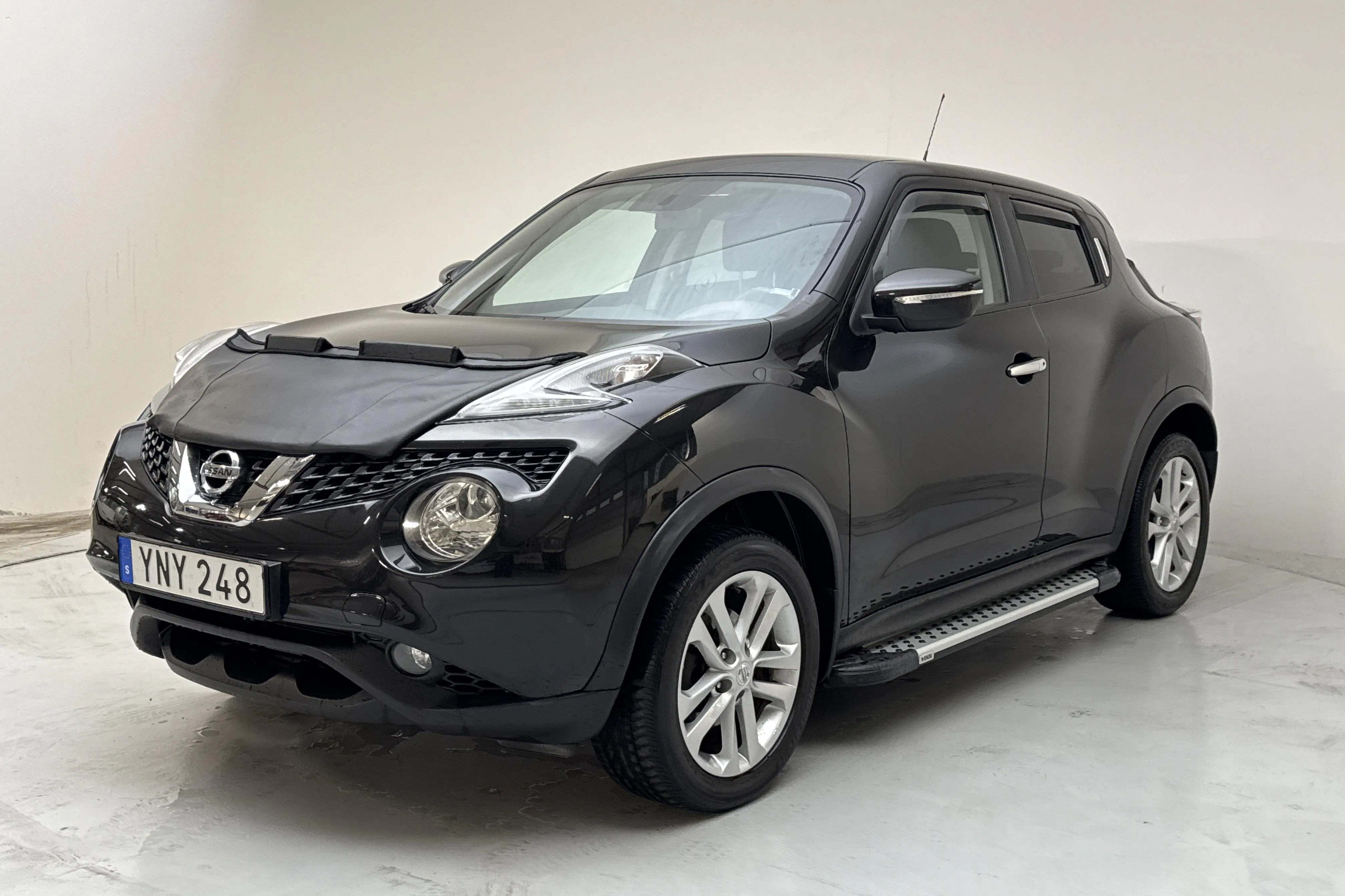 Presentationsfoto 1 av 16: Nissan Juke 1.2 DIG-T (115hk) - 9 416 mil - Manuell - svart - 2018