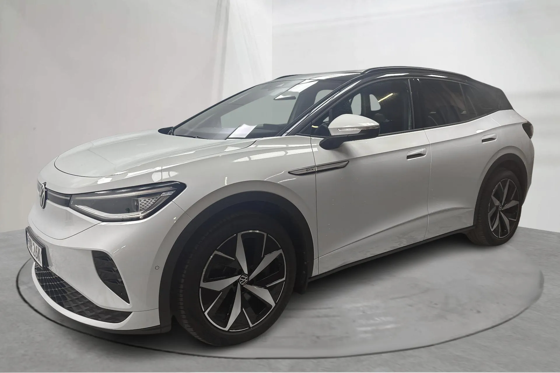 Presentationsfoto 1 av 16: VW ID.4 GTX 77kWh AWD (299hk) - 7 127 mil - Automat - vit - 2022