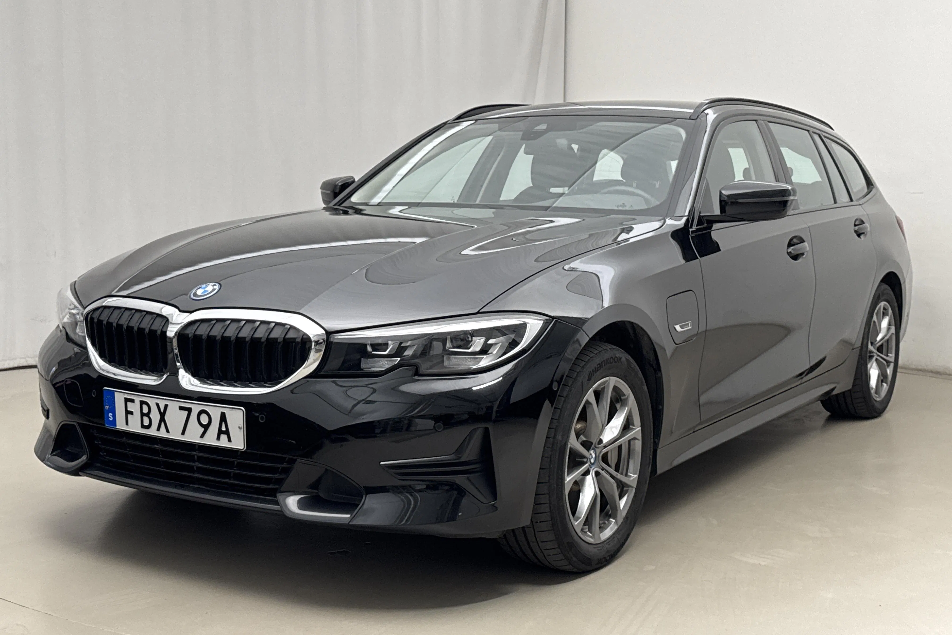 Presentation photo 1 of 22: BMW 330e xDrive Touring, G21 (292hk) - 43 400 km - Automatic - black - 2022