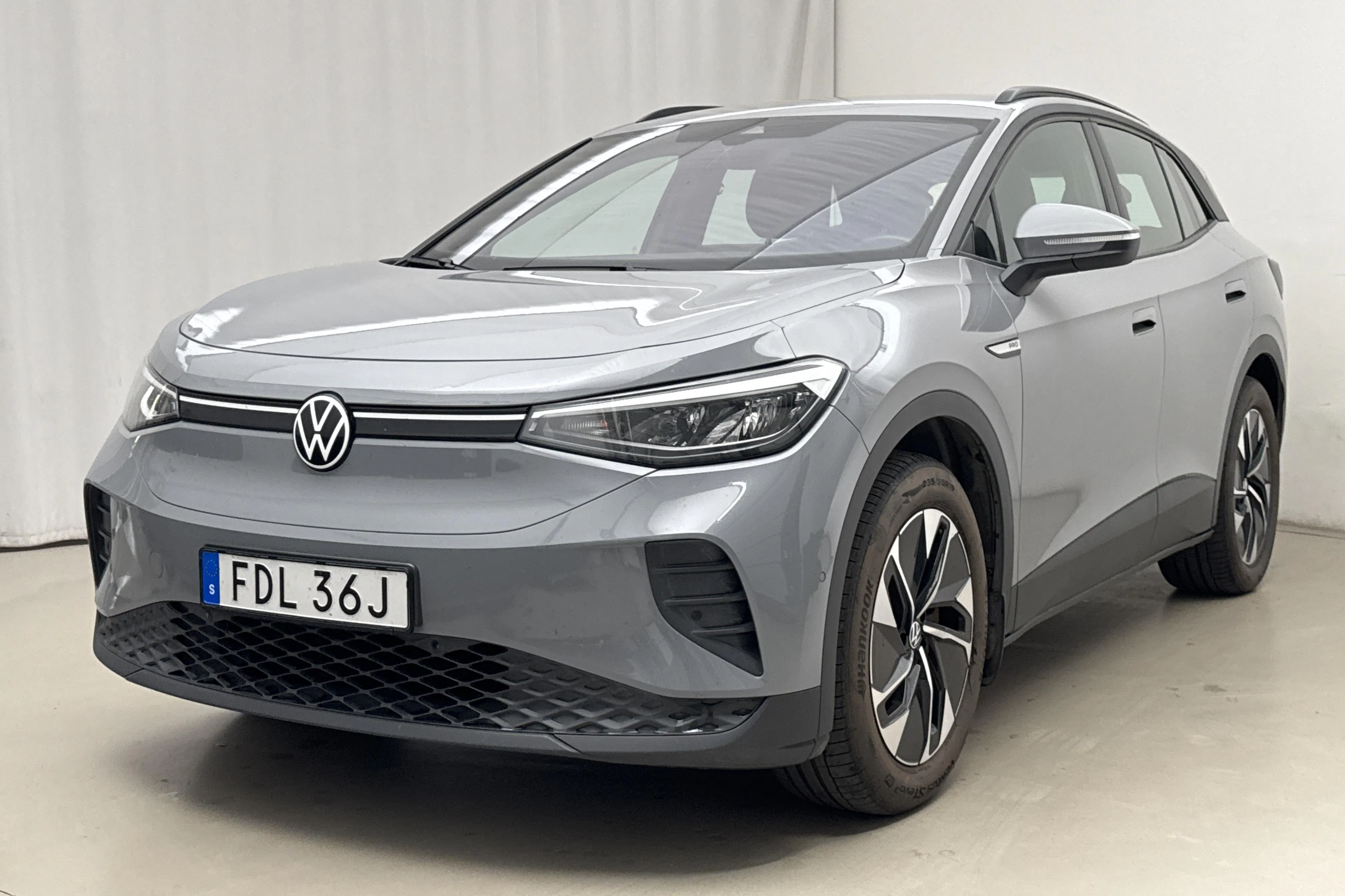 Presentationsfoto 1 av 20: VW ID.4 77kWh 4Motion (265hk) - 8 771 mil - Automat - grå - 2023