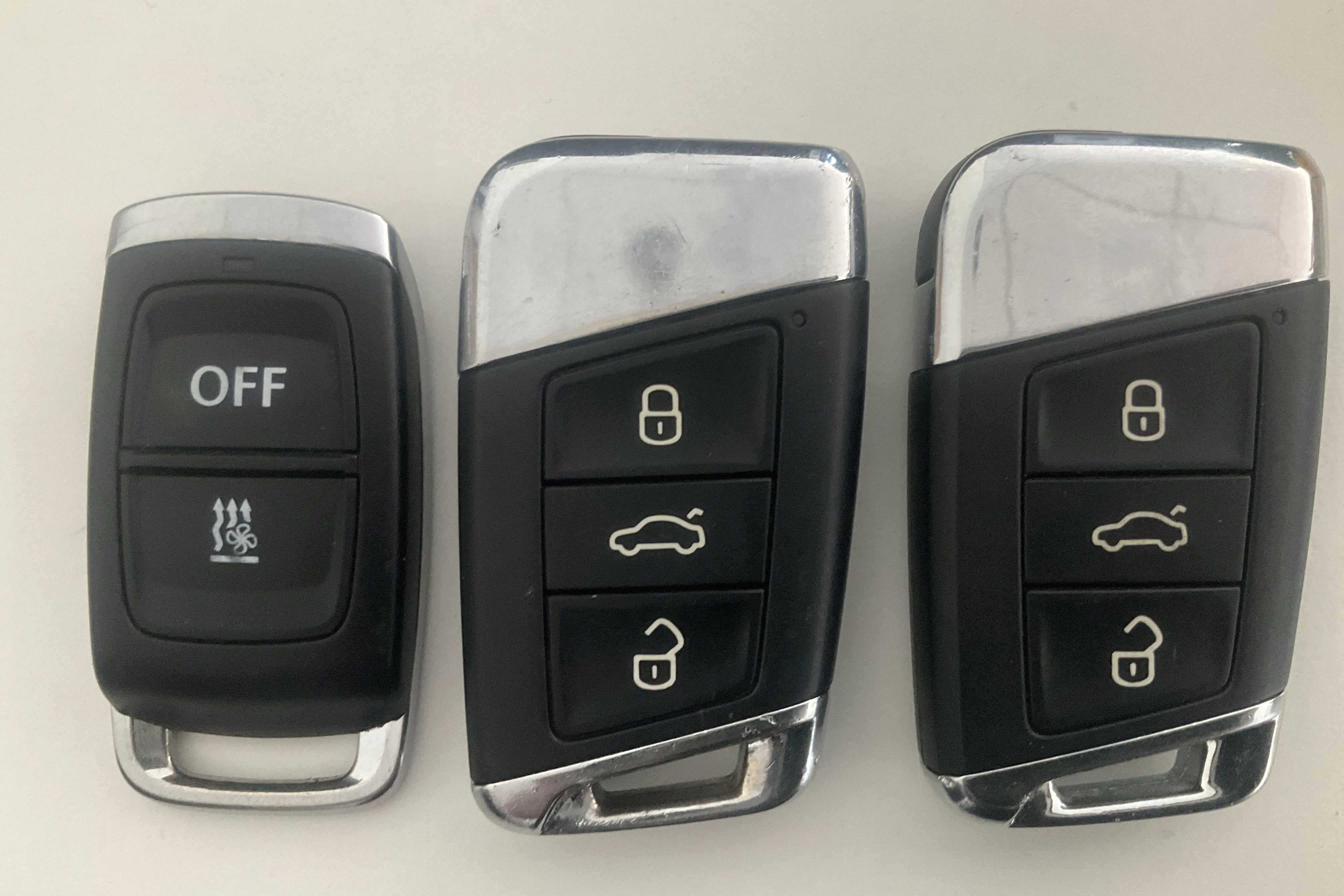 Presentationsfoto 17 av 17: VW Passat 2.0 TDI BiTurbo Sportscombi 4MOTION (240hk) - 18 702 mil - Automat - vit - 2018