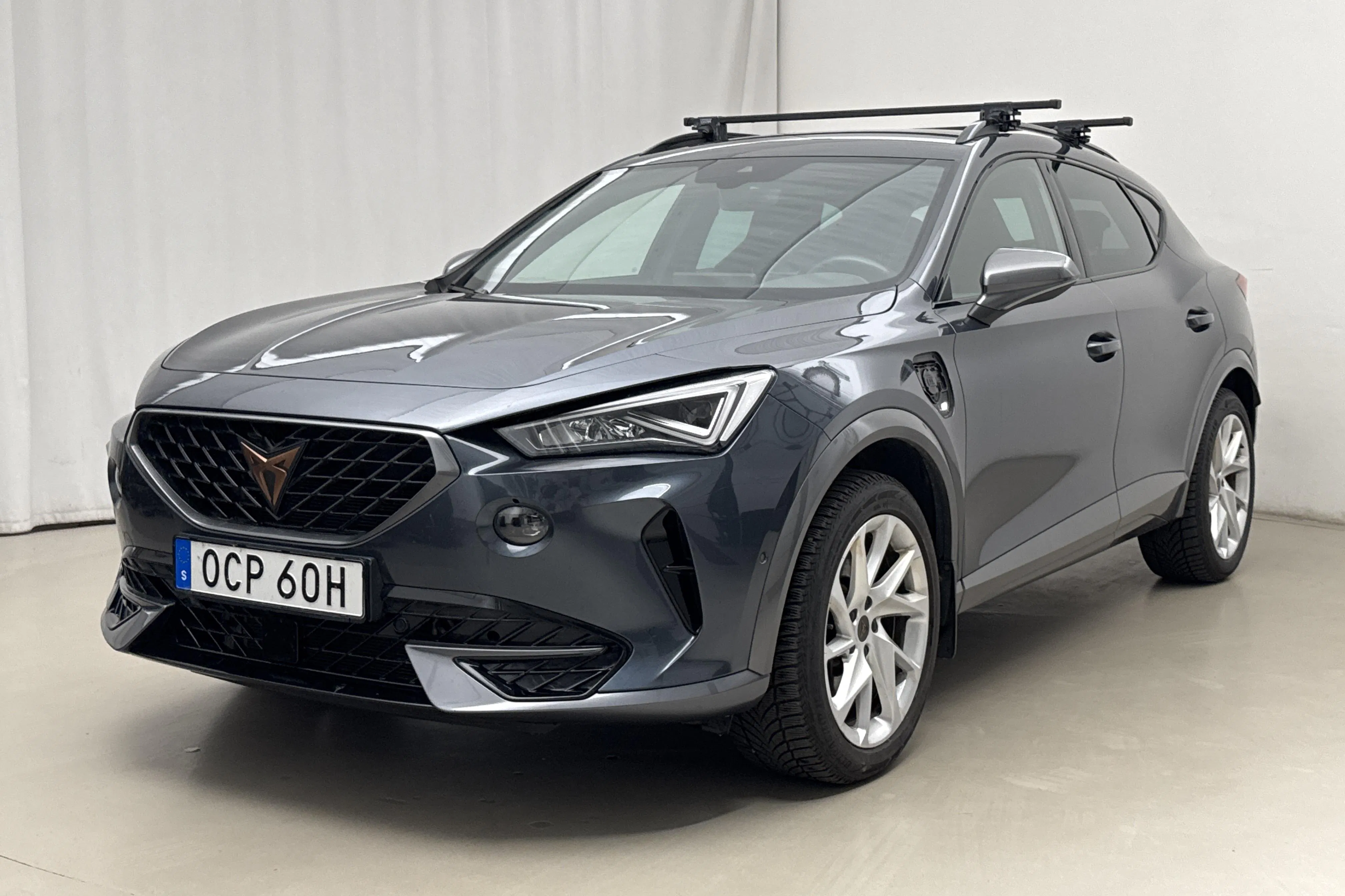 Presentation photo 1 of 22: Cupra Formentor VZ 1.4 e-HYBRID (245hk) - 43 010 km - Automatic - gray - 2023