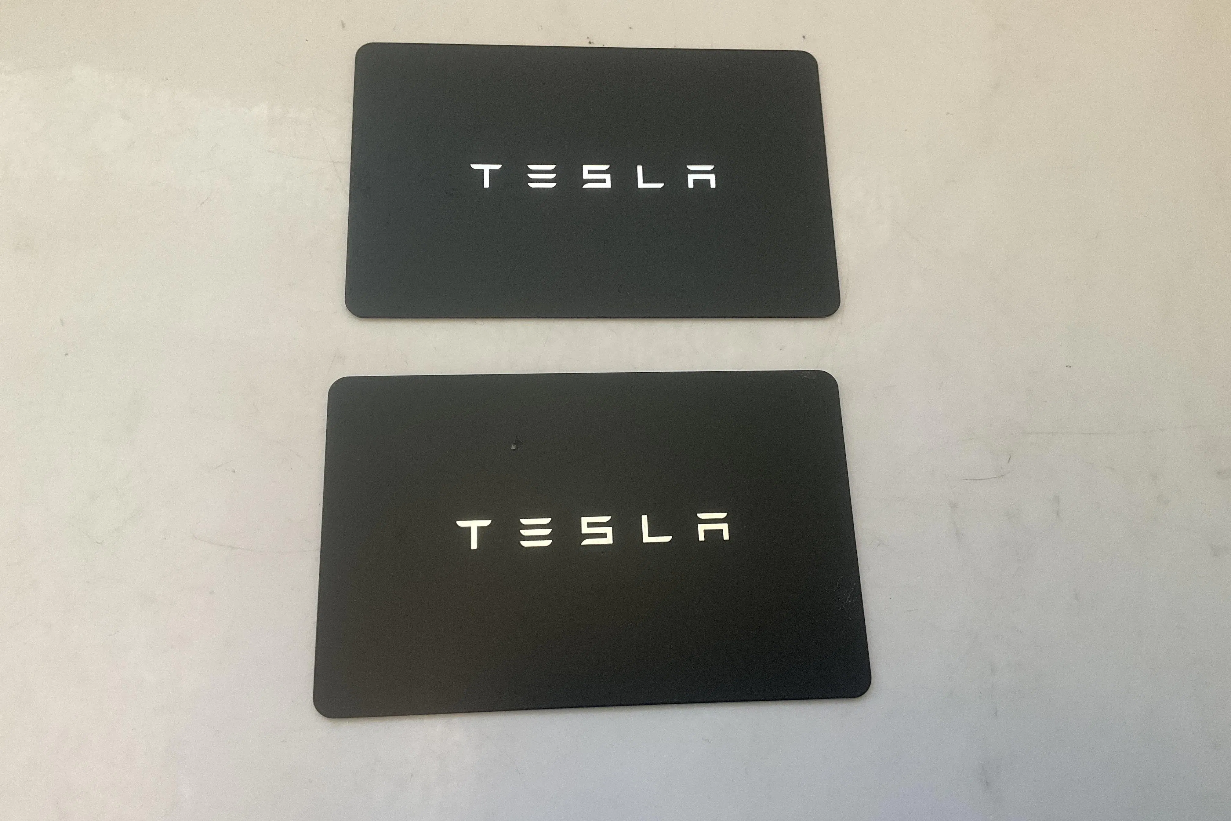Presentation photo 19 of 19: Tesla Model Y Performance Dual Motor AWD - 5 743 Scandinavian mile - Automatic - gray - 2023