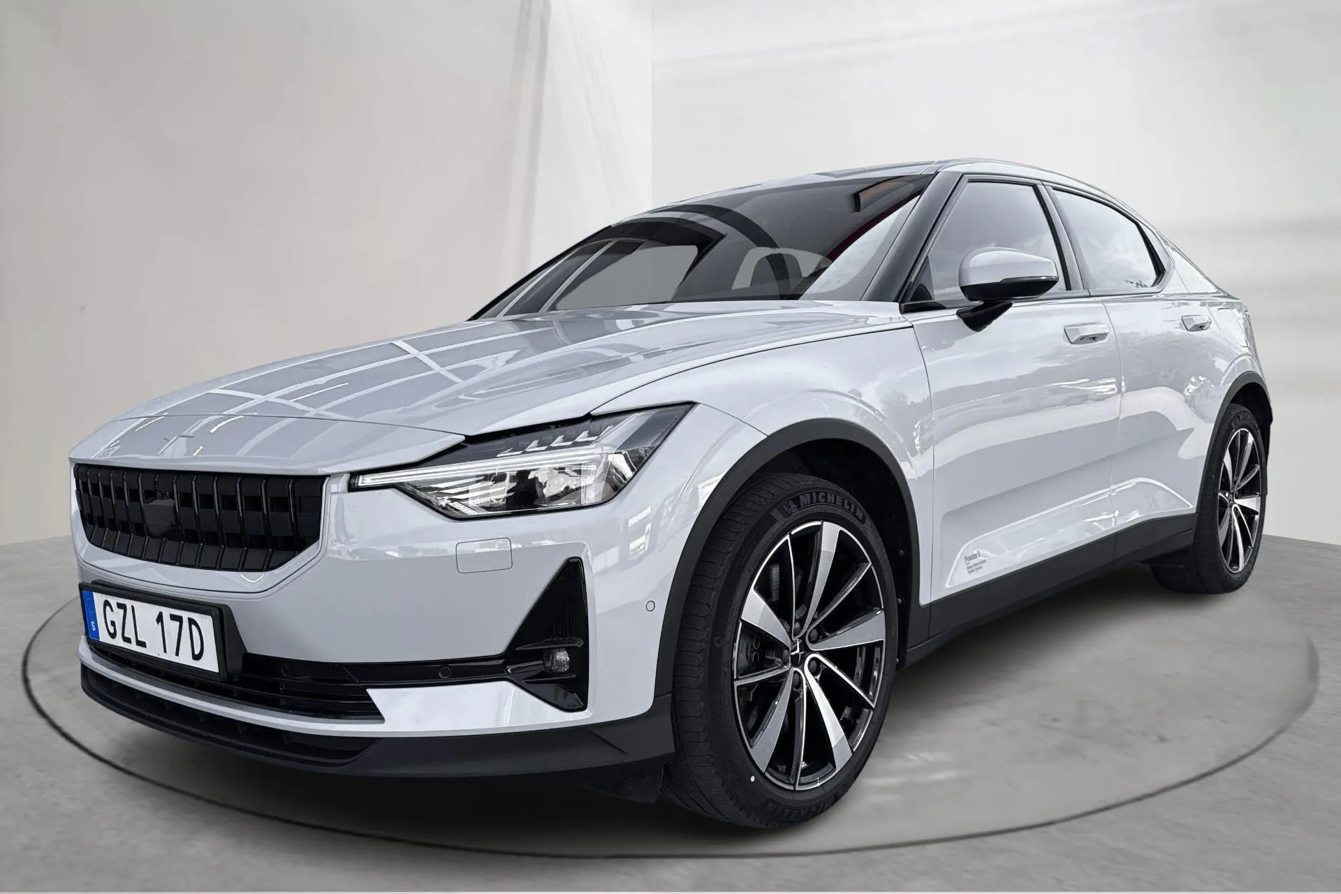 Presentationsfoto 1 av 19: Polestar 2 Long range Dual motor (408hk) - 10 116 mil - Automat - silver - 2021