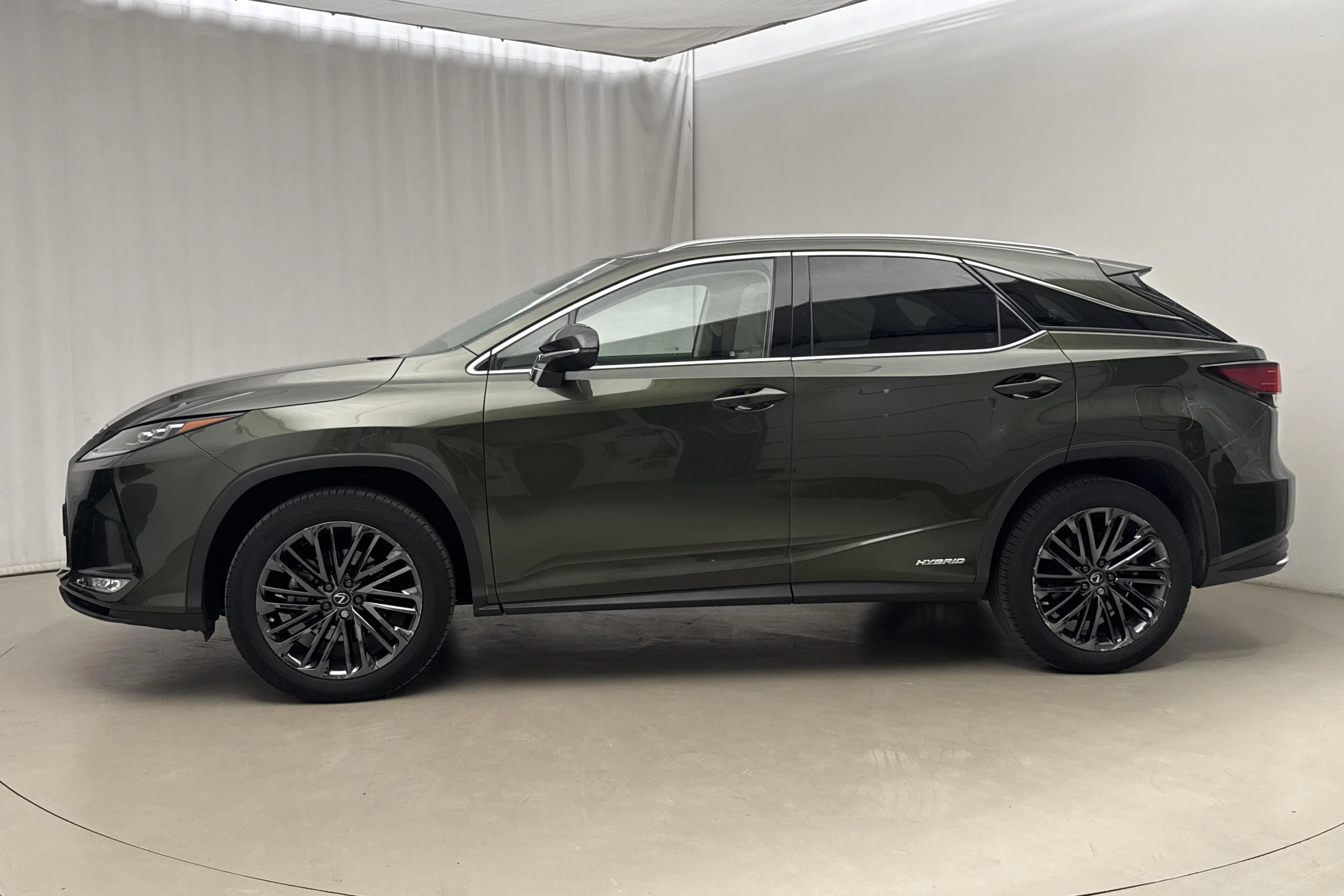 Presentation photo 2 of 21: Lexus RX 450h AWD (313hk) - 33 840 km - Automatic - green - 2022