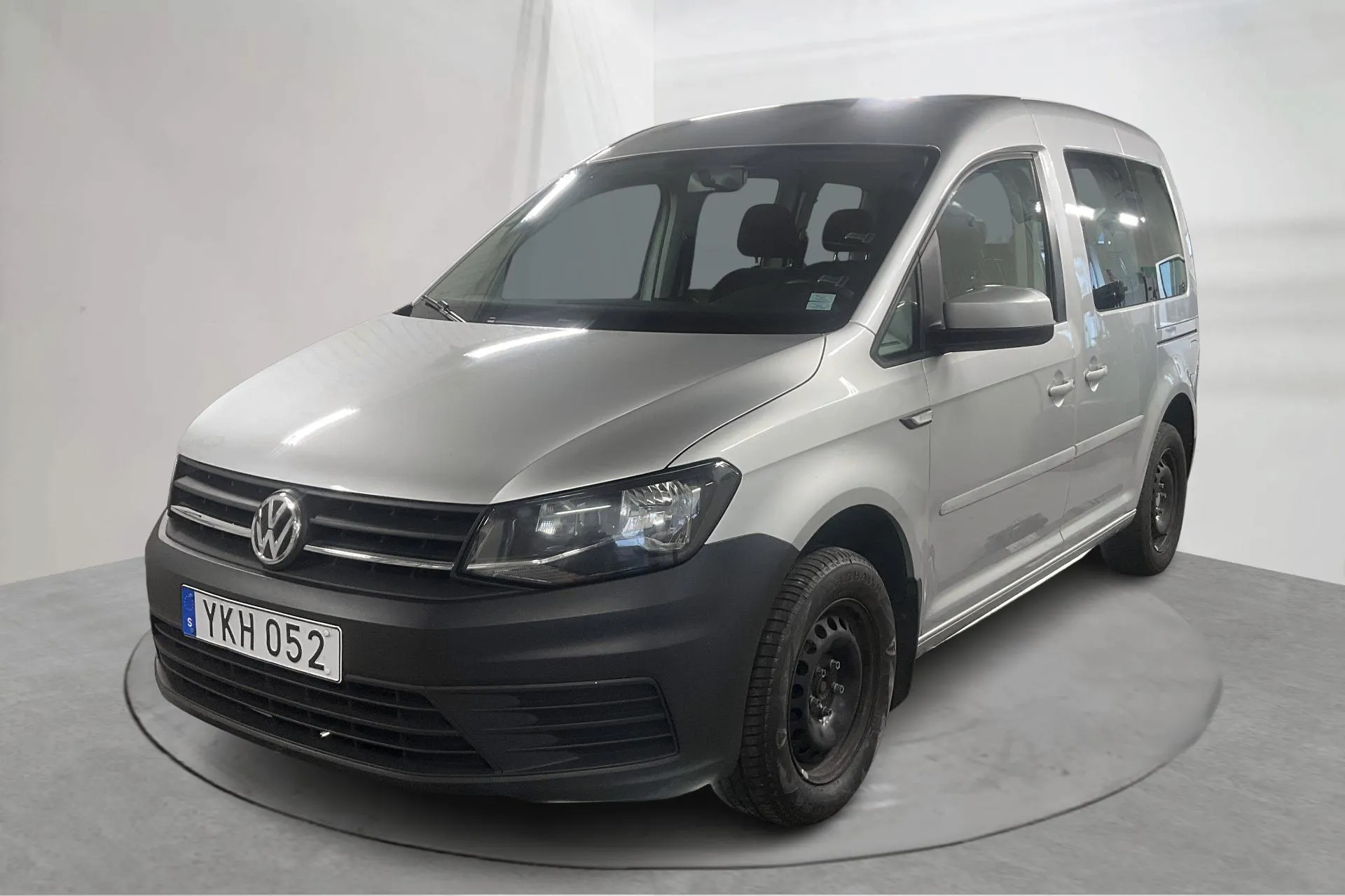 Presentationsfoto 1 av 14: VW Caddy Life 2.0 TDI (75hk) - 12 372 mil - Manuell - silver - 2017