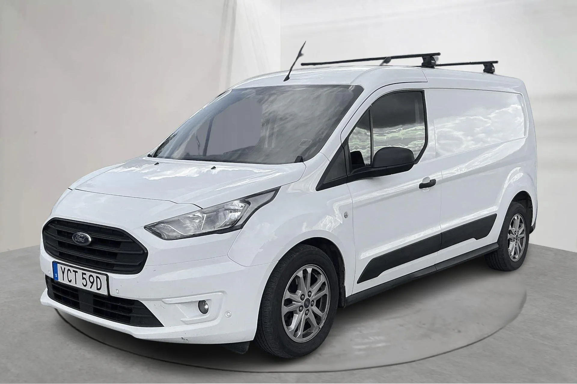 Presentationsfoto 1 av 17: Ford Transit Connect 1.5 EcoBlue (100hk) - 10 412 mil - Automat - vit - 2023