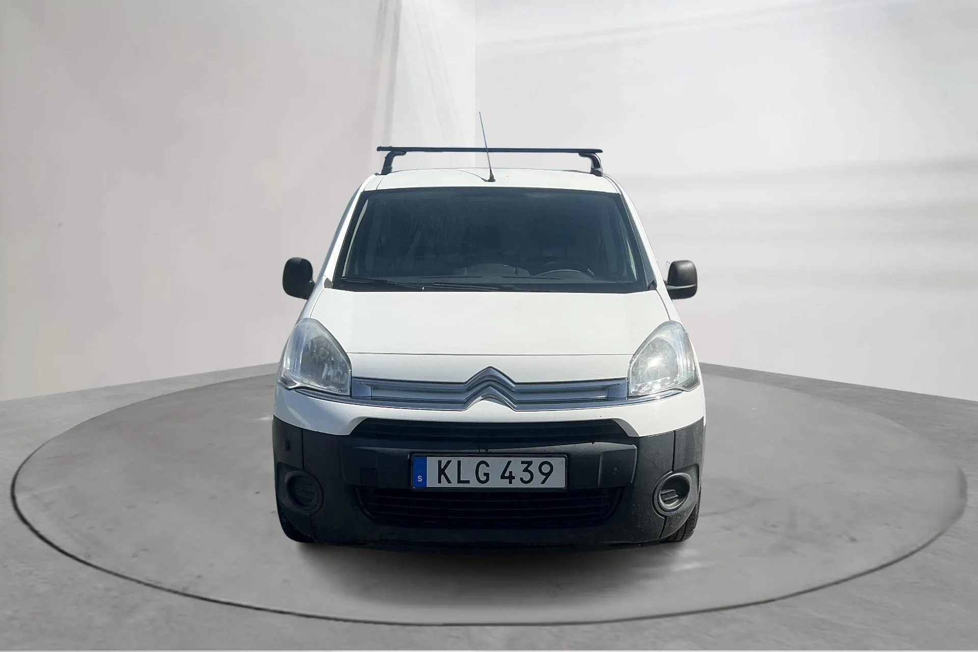 Presentationsfoto 2 av 15: Citroën Berlingo III 1.6 HDi Skåp (75hk) - 15 591 mil - Manuell - vit - 2014