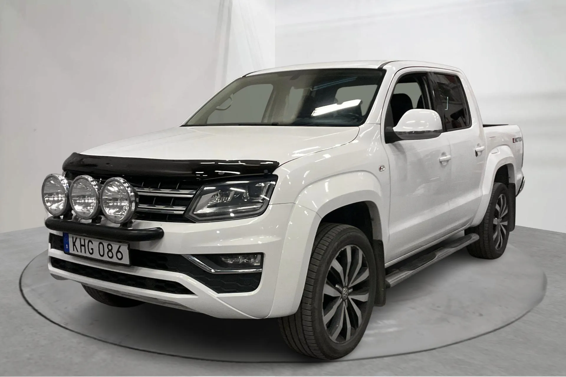 Presentation photo 1 of 18: VW Amarok 3.0 TDI 4motion (224hk) - 275 450 km - Automatic - white - 2018