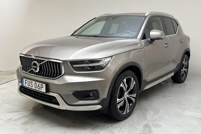 Volvo XC40 T5 2WD Twin Engine (262hk)