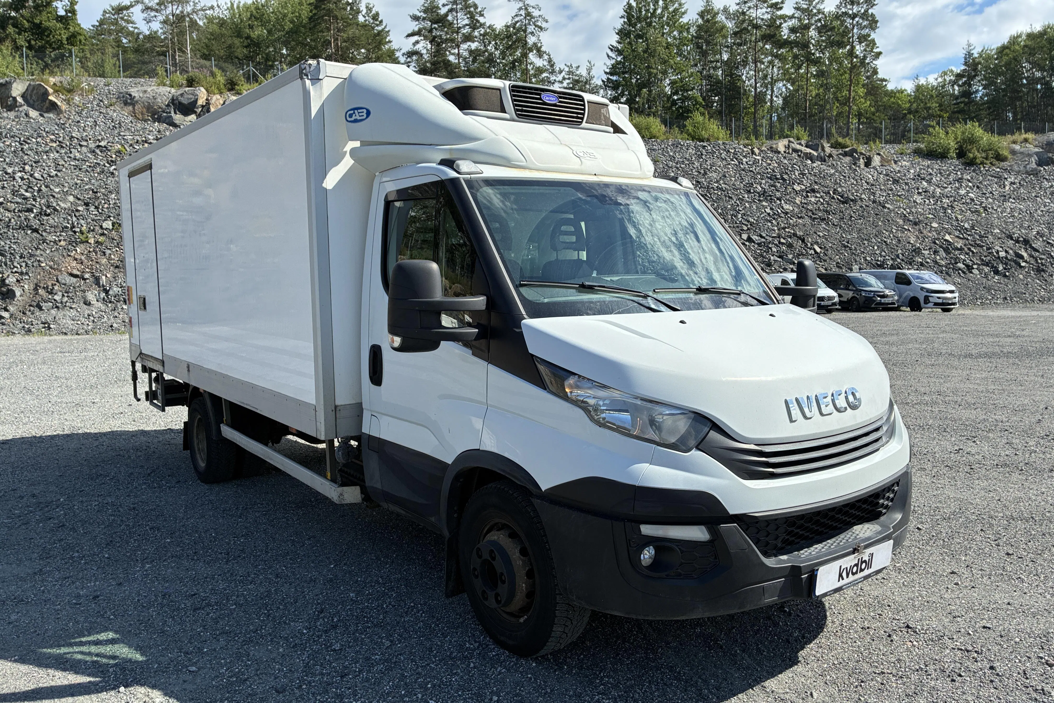 Presentation photo 2 of 101: IVECO DAILY 70C18 - 223 633 km - Automatic - white - 2016