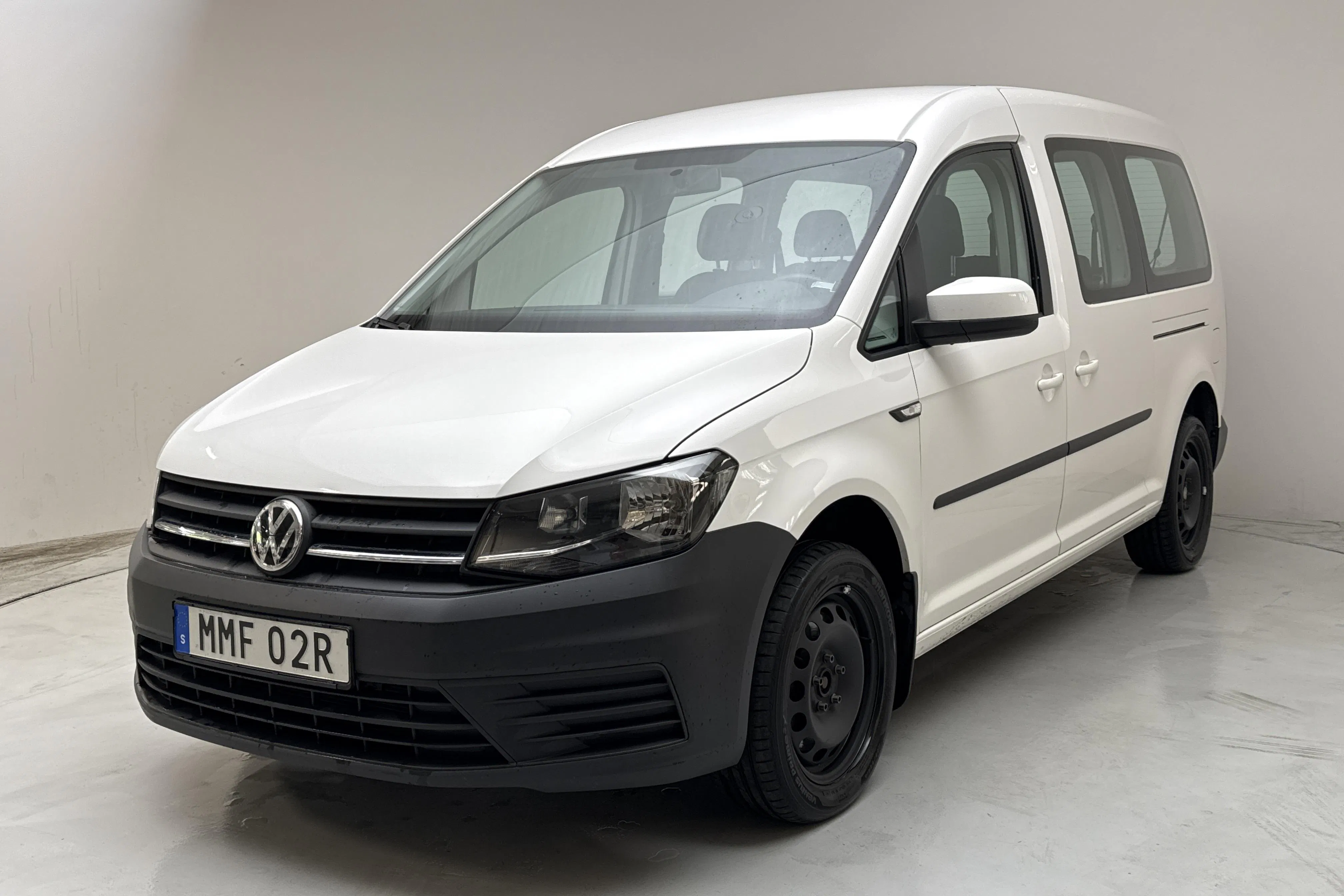 Presentationsfoto 1 av 14: VW Caddy Life 1.4 TSI (130hk) - 12 368 mil - Automat - vit - 2020