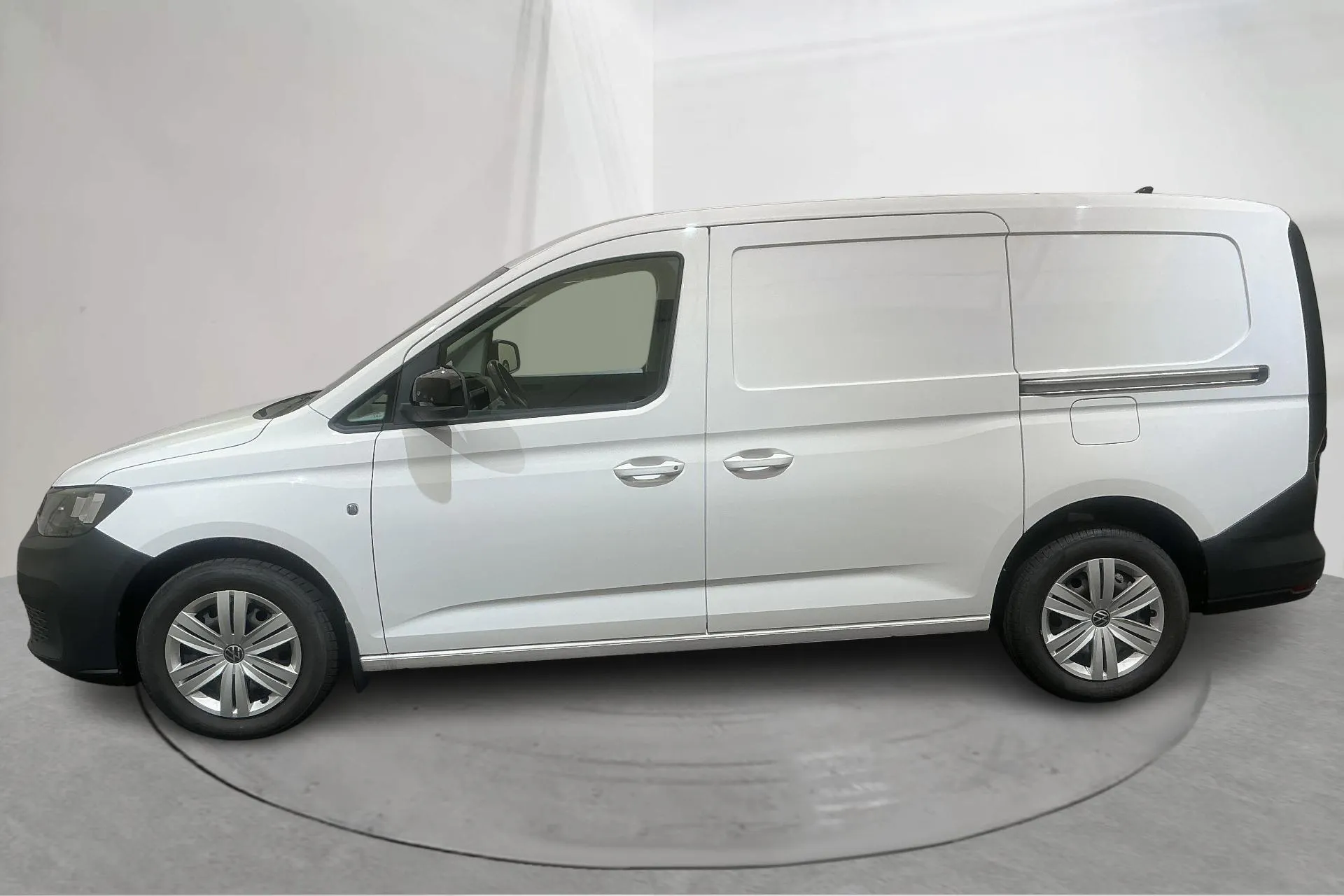 Presentationsfoto 2 av 13: VW Caddy Cargo Maxi 2.0 TDI Skåp (122hk) - 3 546 mil - Automat - vit - 2021