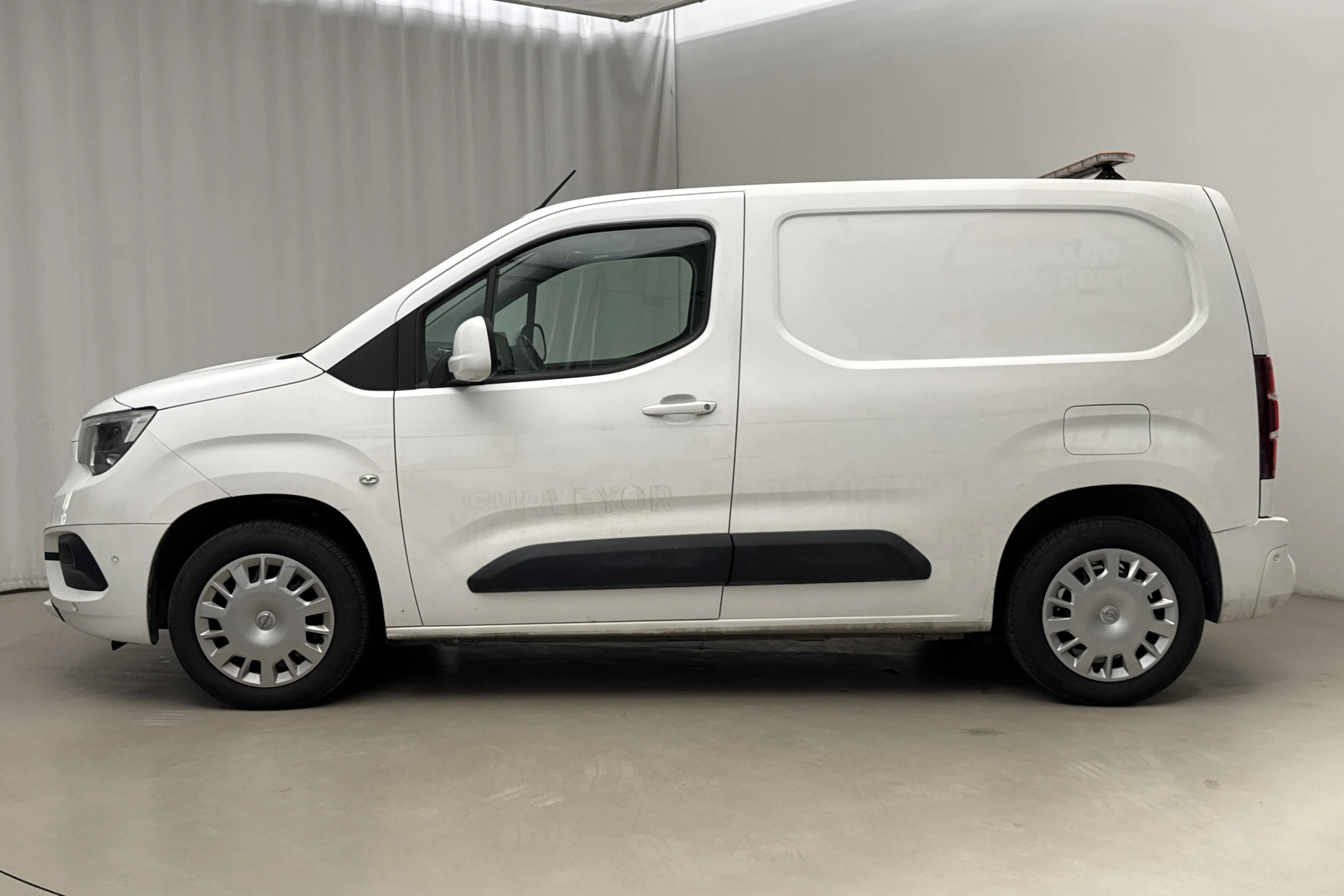 Presentation photo 2 of 16: Opel Combo 1.5 CDTI Skåp (100hk) - 80 080 km - Manual - 2019