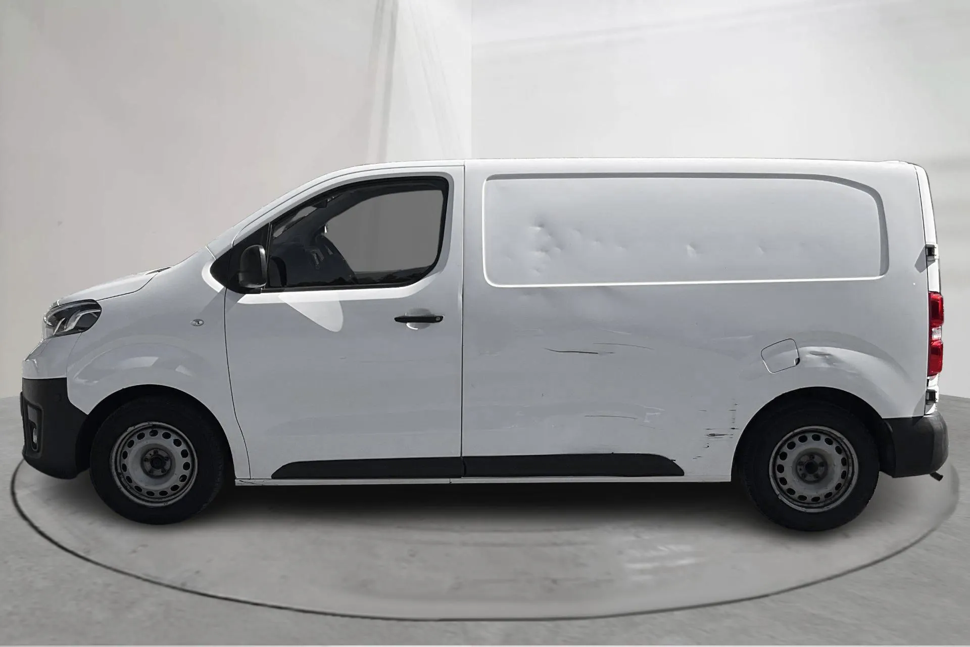 Presentation photo 2 of 13: Toyota PROACE 1.5D (120hk) - 168 280 km - Manual - white - 2021
