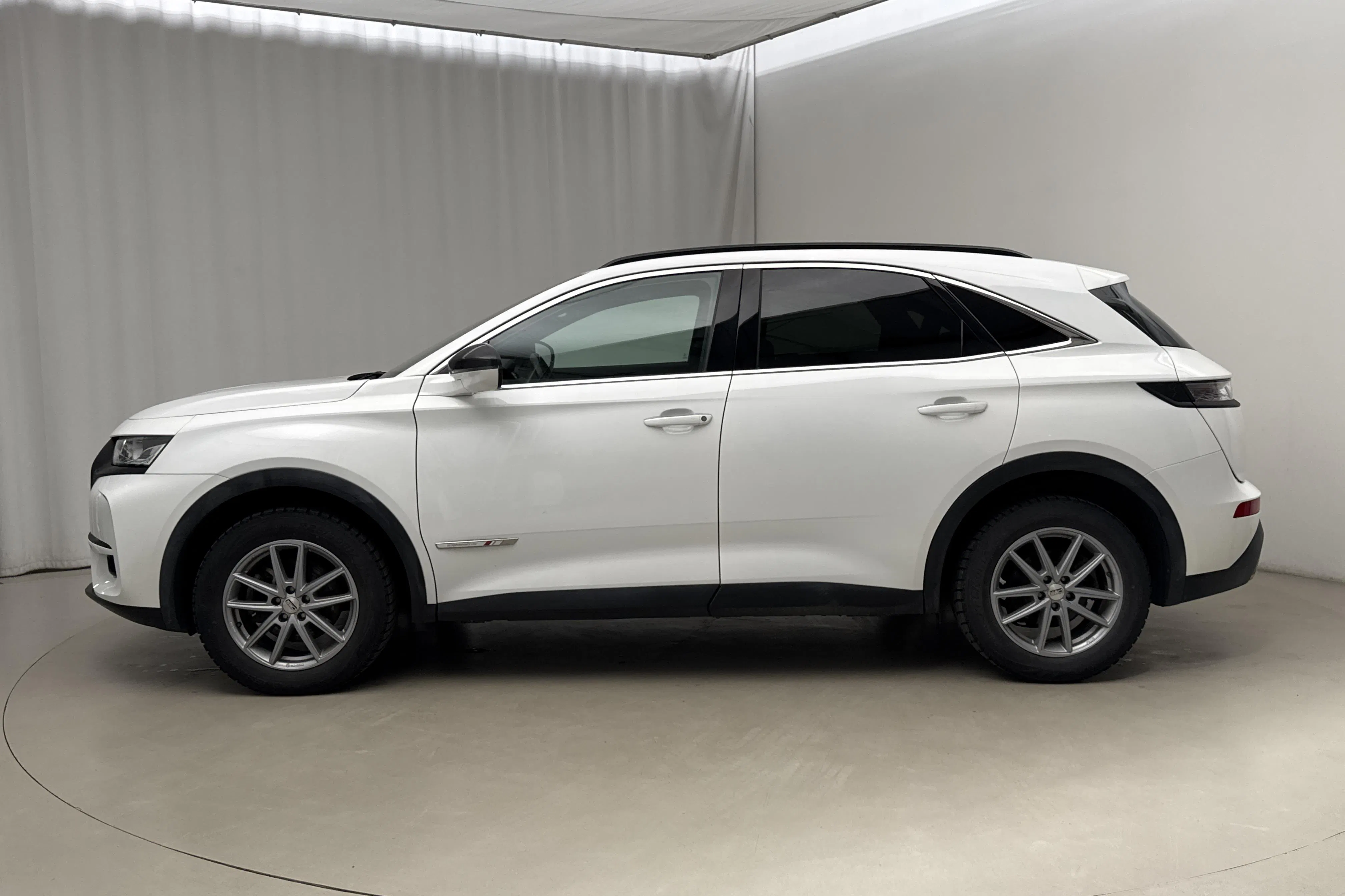 Presentation photo 2 of 18: DS DS7 Crossback PureTech (180hk) - 55 280 km - Automatic - white - 2023
