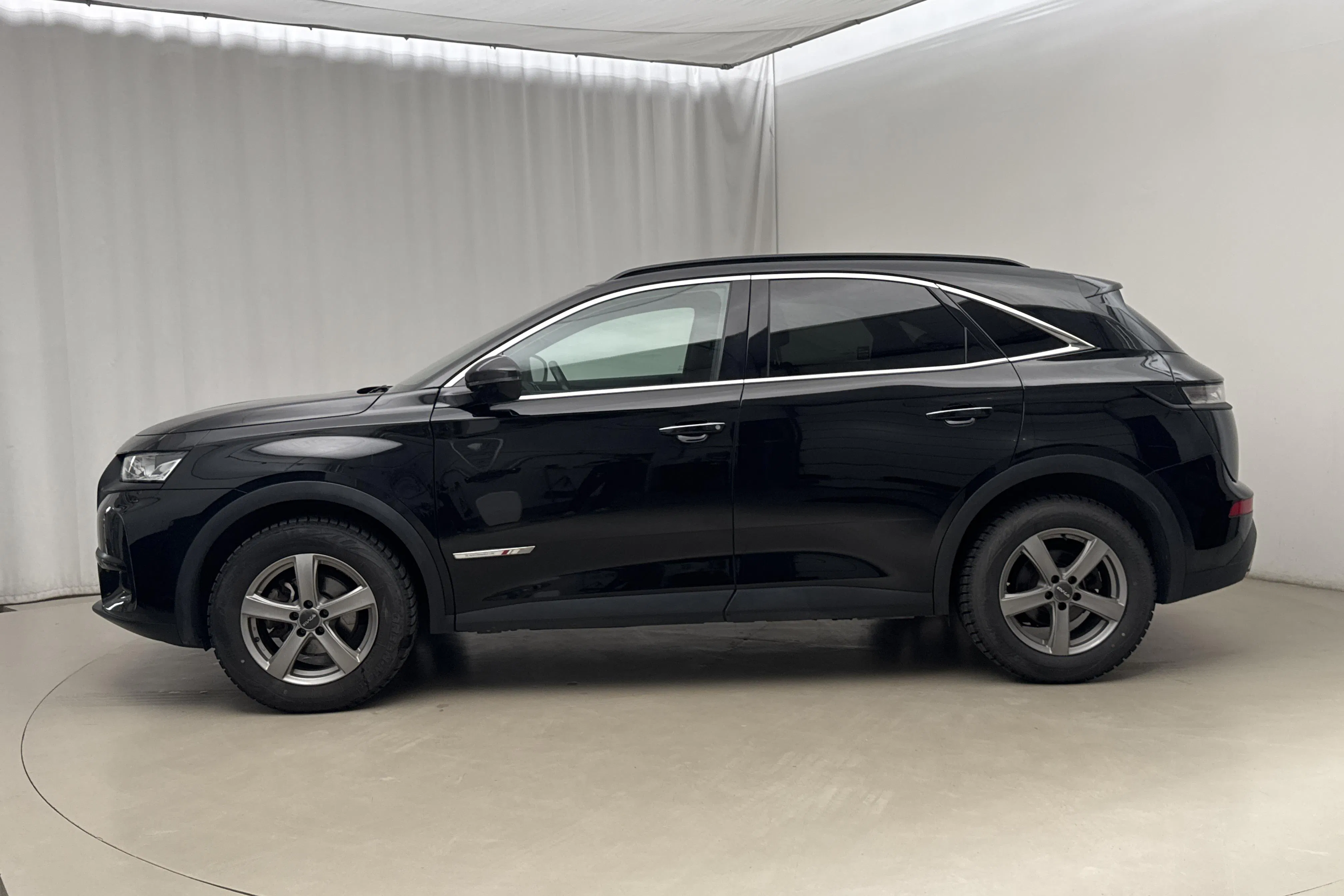 Presentation photo 2 of 17: DS DS7 Crossback PureTech (180hk) - 61 600 km - Automatic - black - 2023