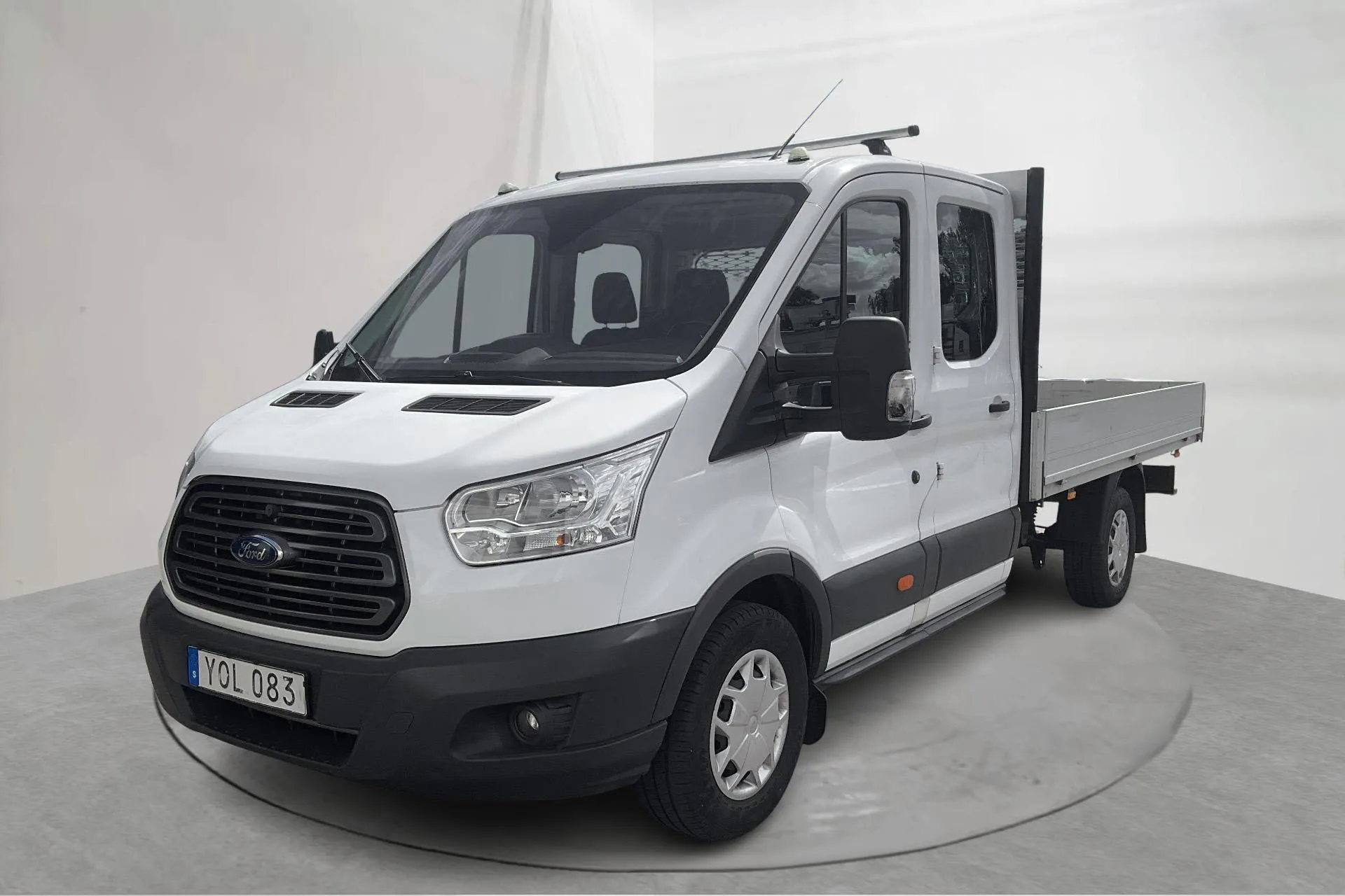 Presentation photo 1 of 14: Ford Transit Chassi 350 2.0 TDCi RWD (170hk) - 183 840 km - Manual - white - 2017