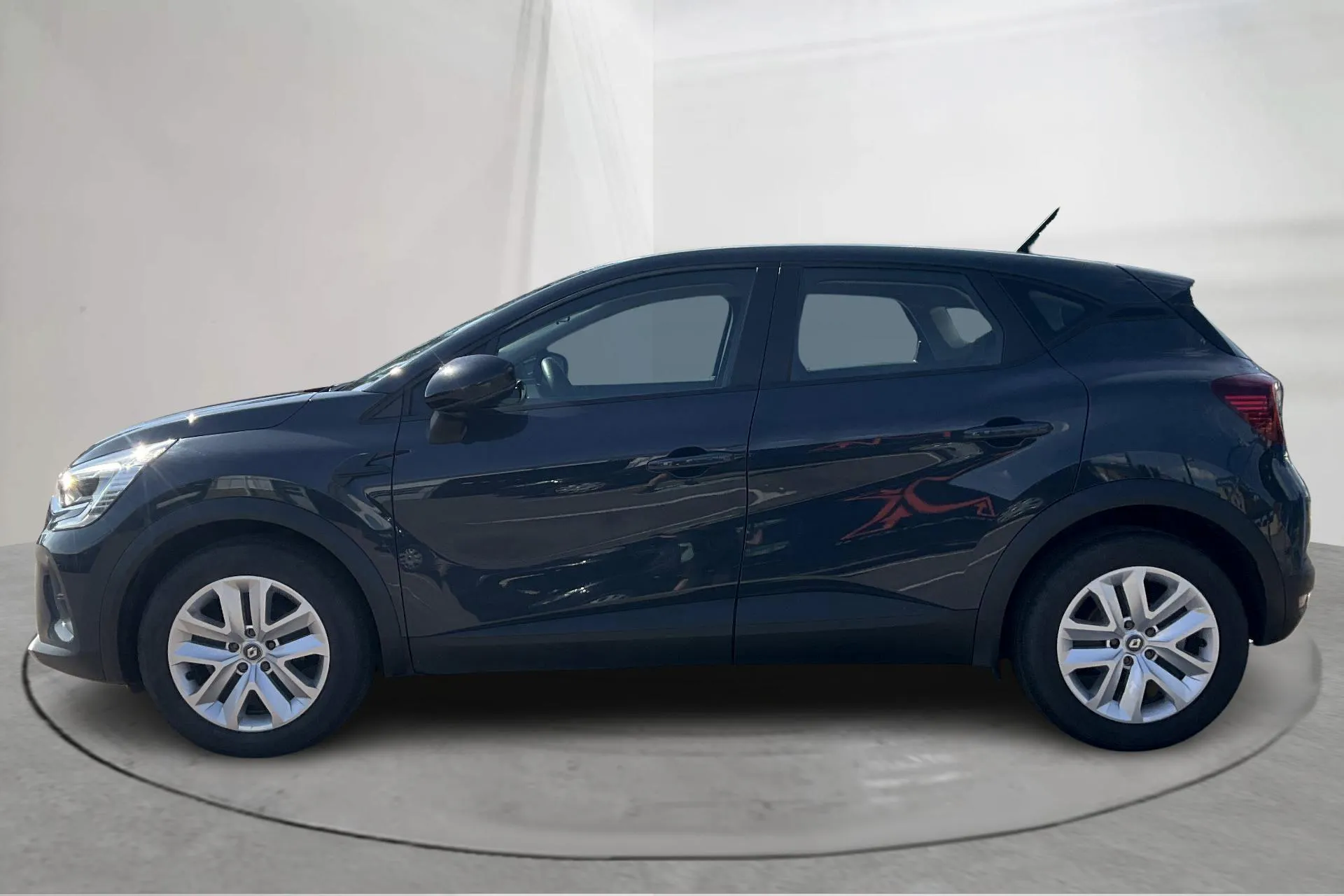 Presentation photo 2 of 15: Renault Captur 1.0 TCe (90hk) - 84 040 km - Manual - blue - 2021