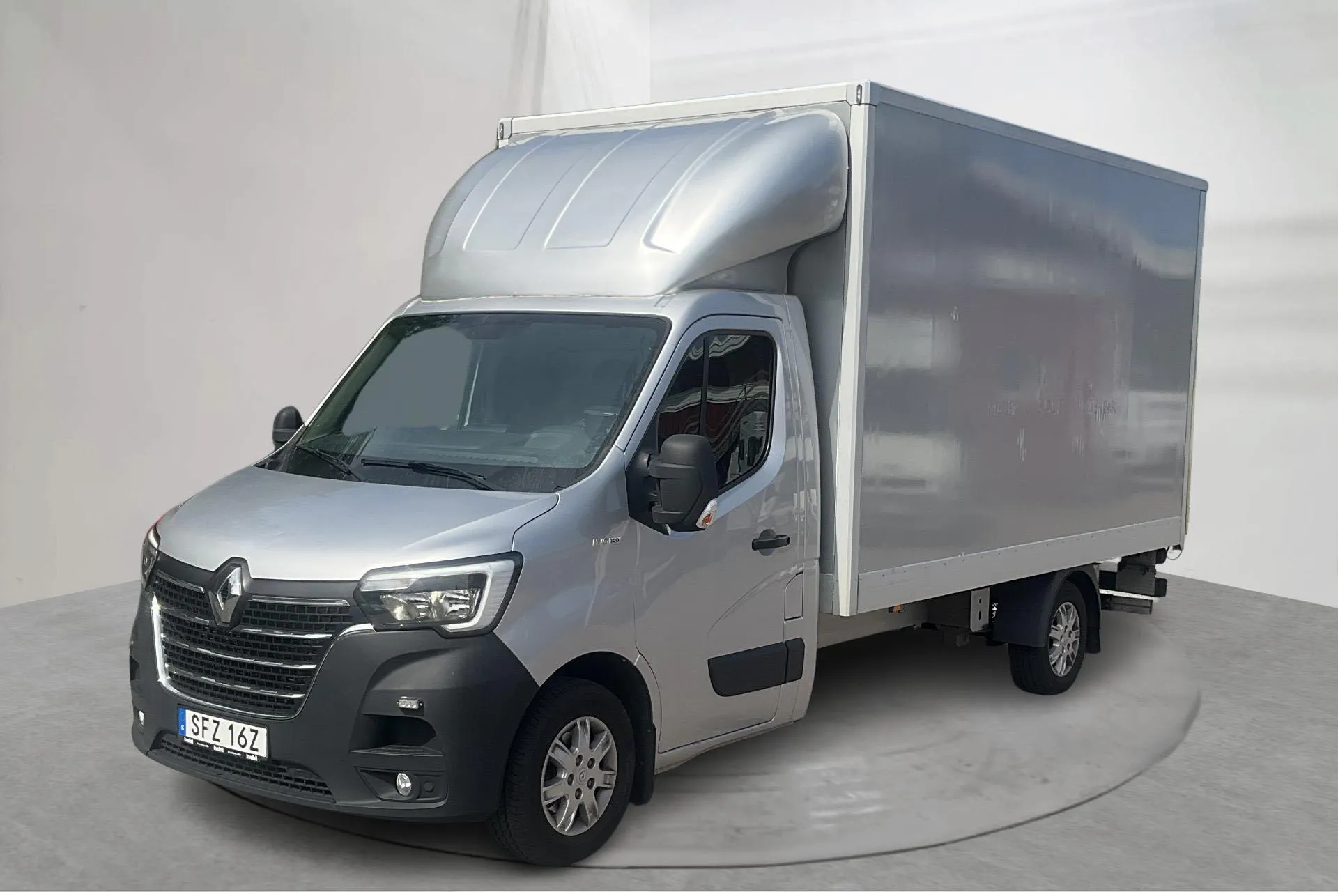 Presentationsfoto 1 av 13: Renault Master 2.3 dCi Volymskåp 2WD (180hk) - 14 017 mil - Automat - 2020