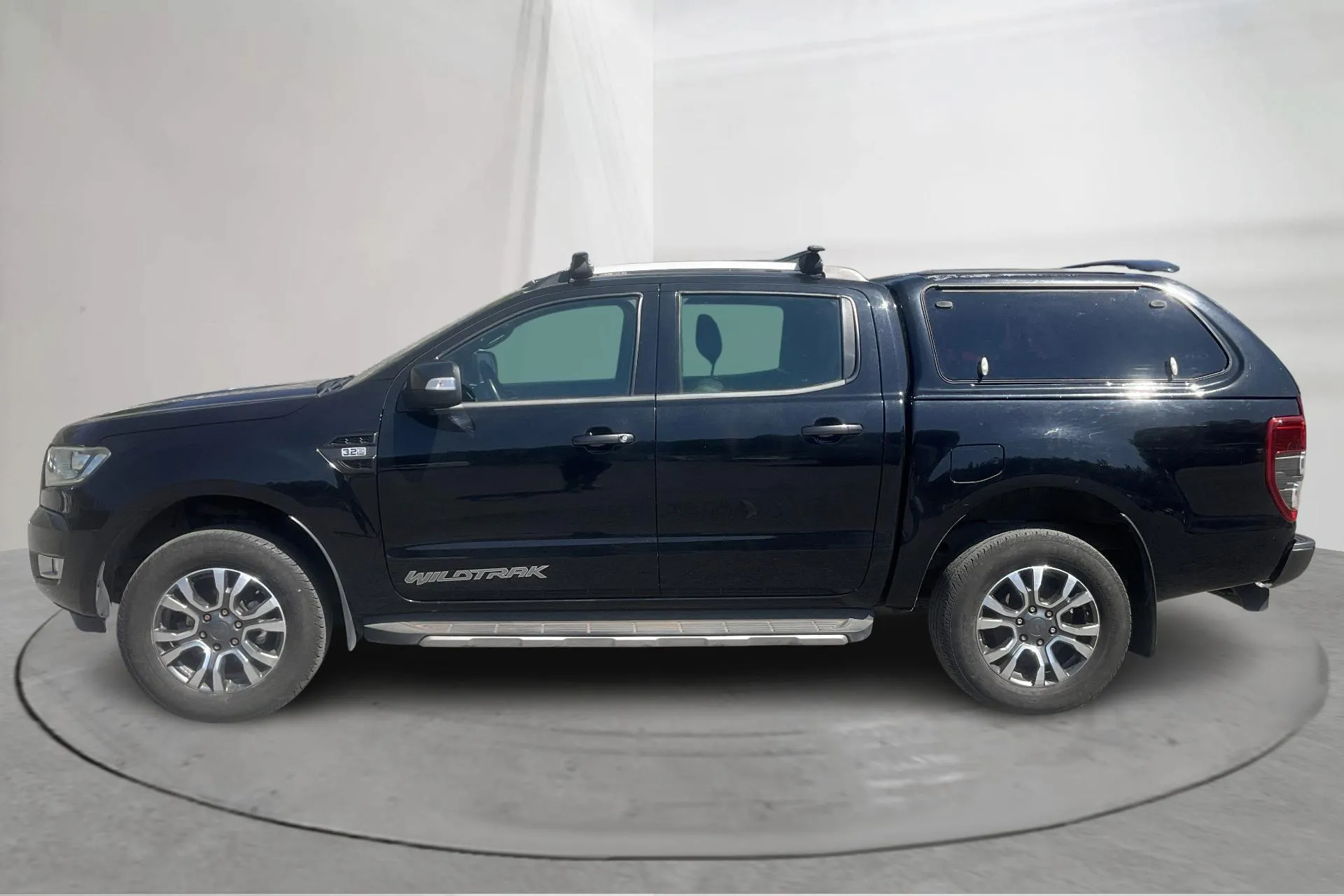 Presentation photo 2 of 13: Ford Ranger 3.2 TDCi 4WD (200hk) - 131 960 km - Automatic - black - 2016